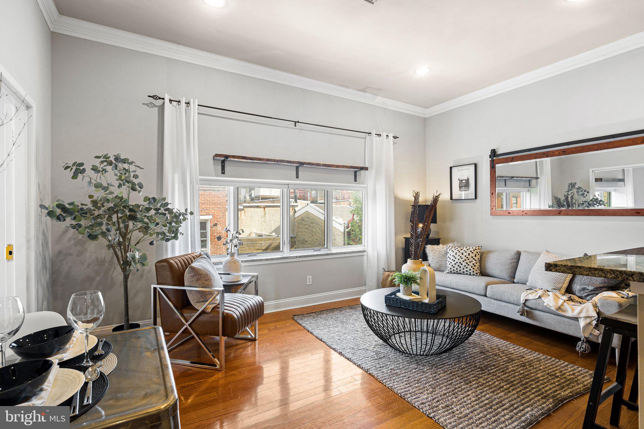 RITTENHOUSE SQUARE - Residential