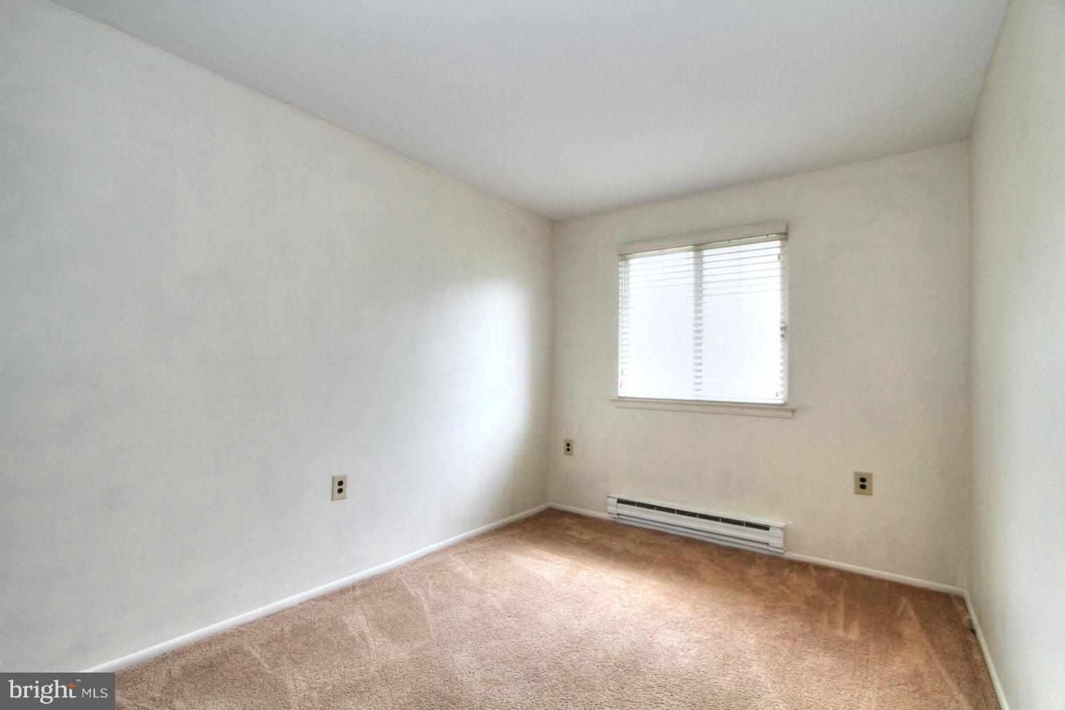 4-B IVY STREET B