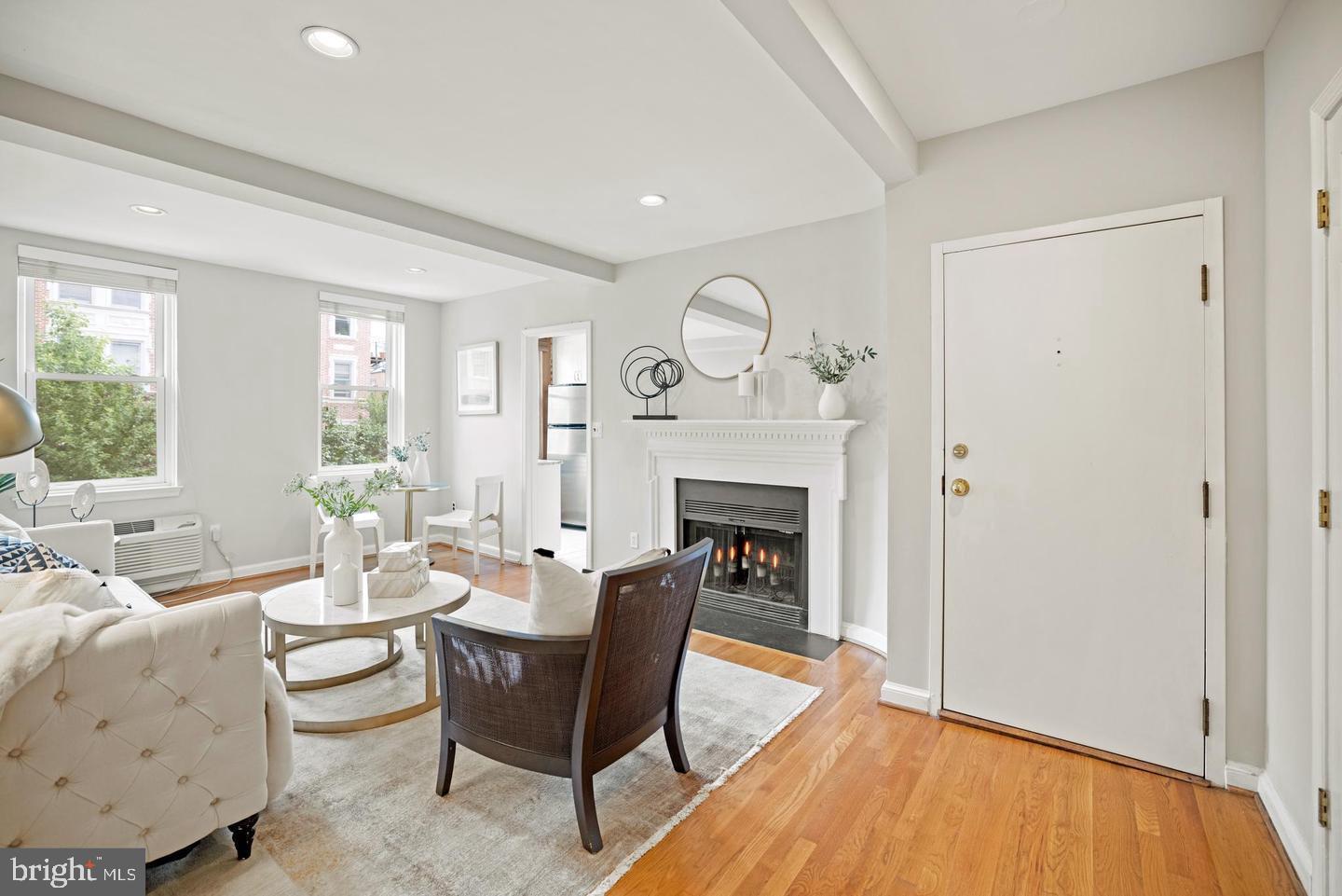 ADAMS MORGAN - Residential Lease
