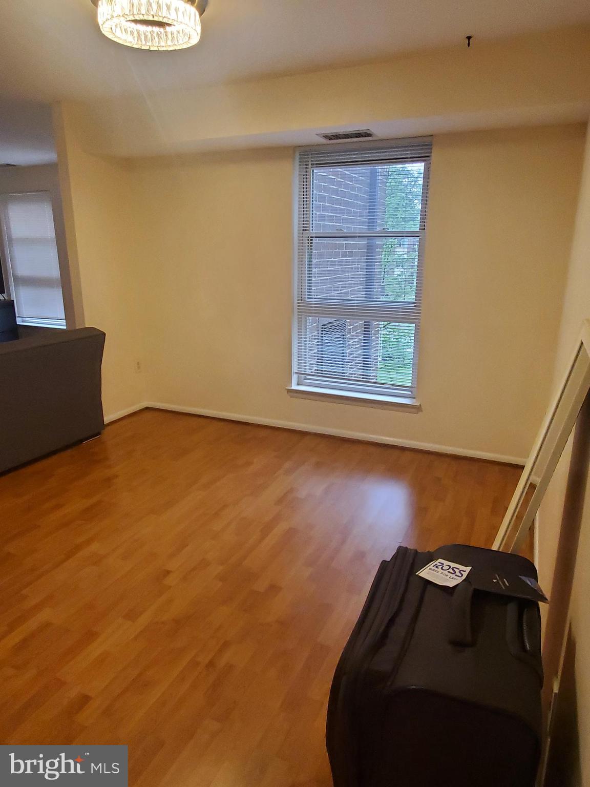 GLENMONT - Residential