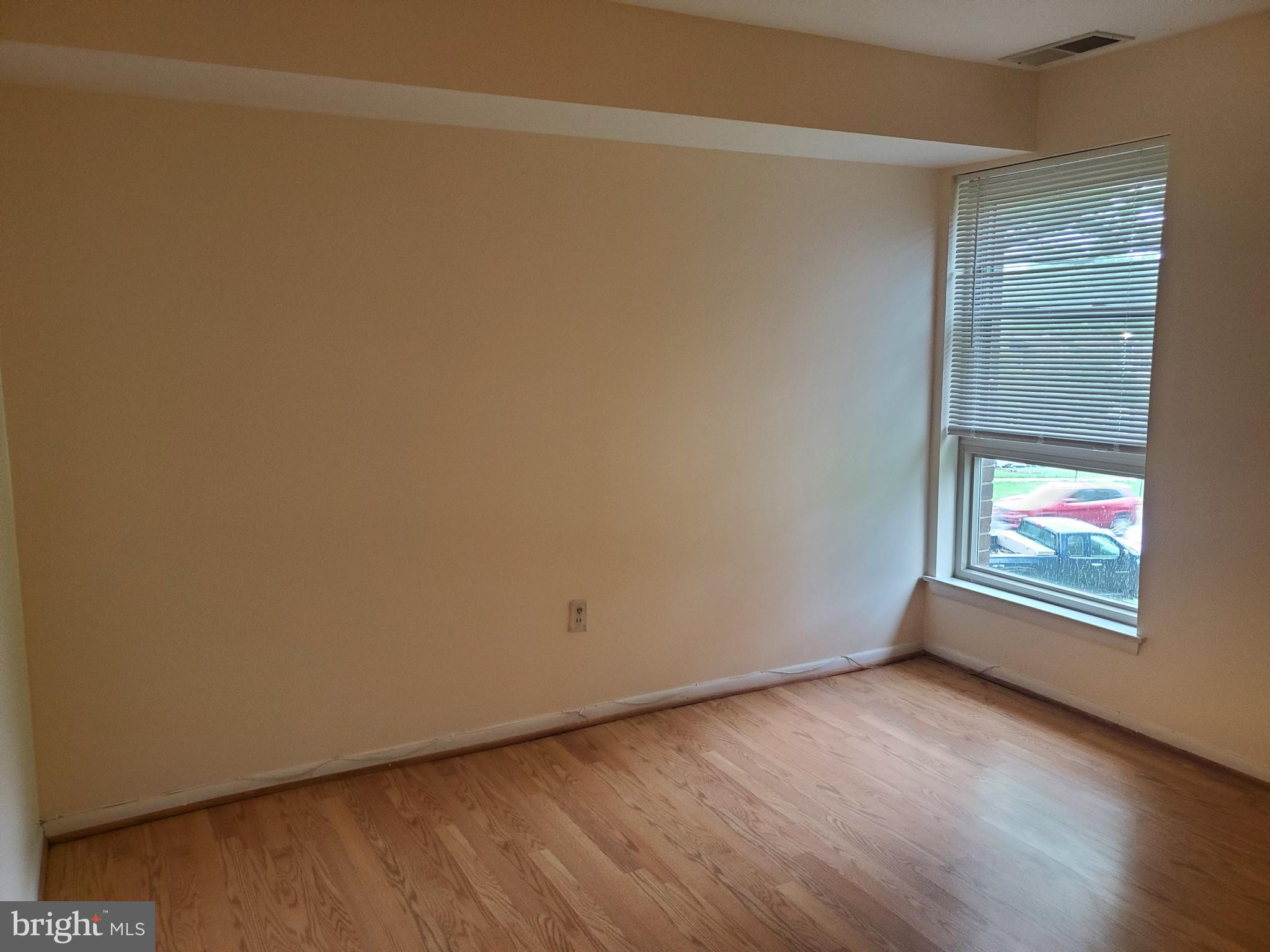 GLENMONT - Residential