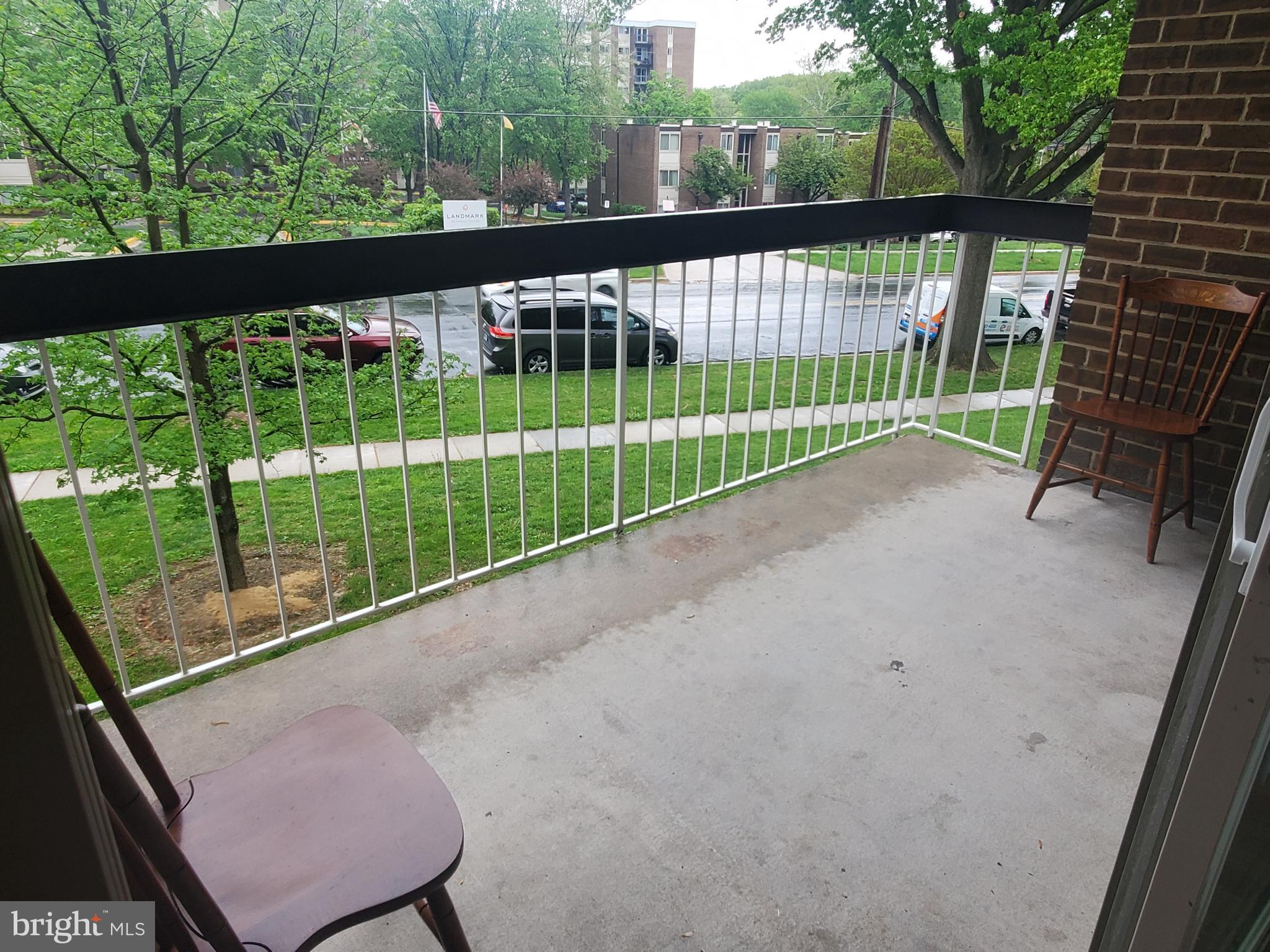 GLENMONT - Residential
