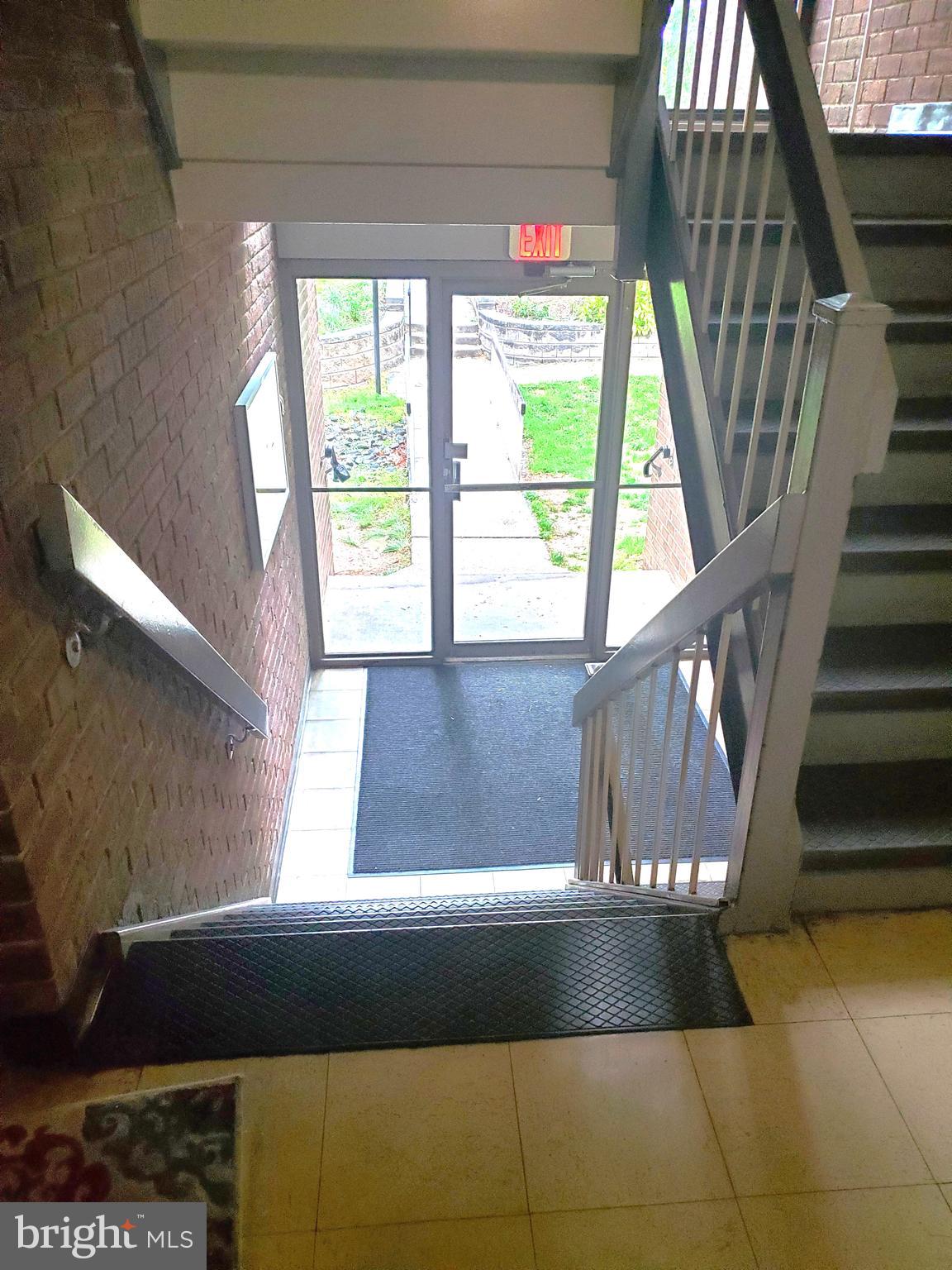 2207 GREENERY LANE 103-8