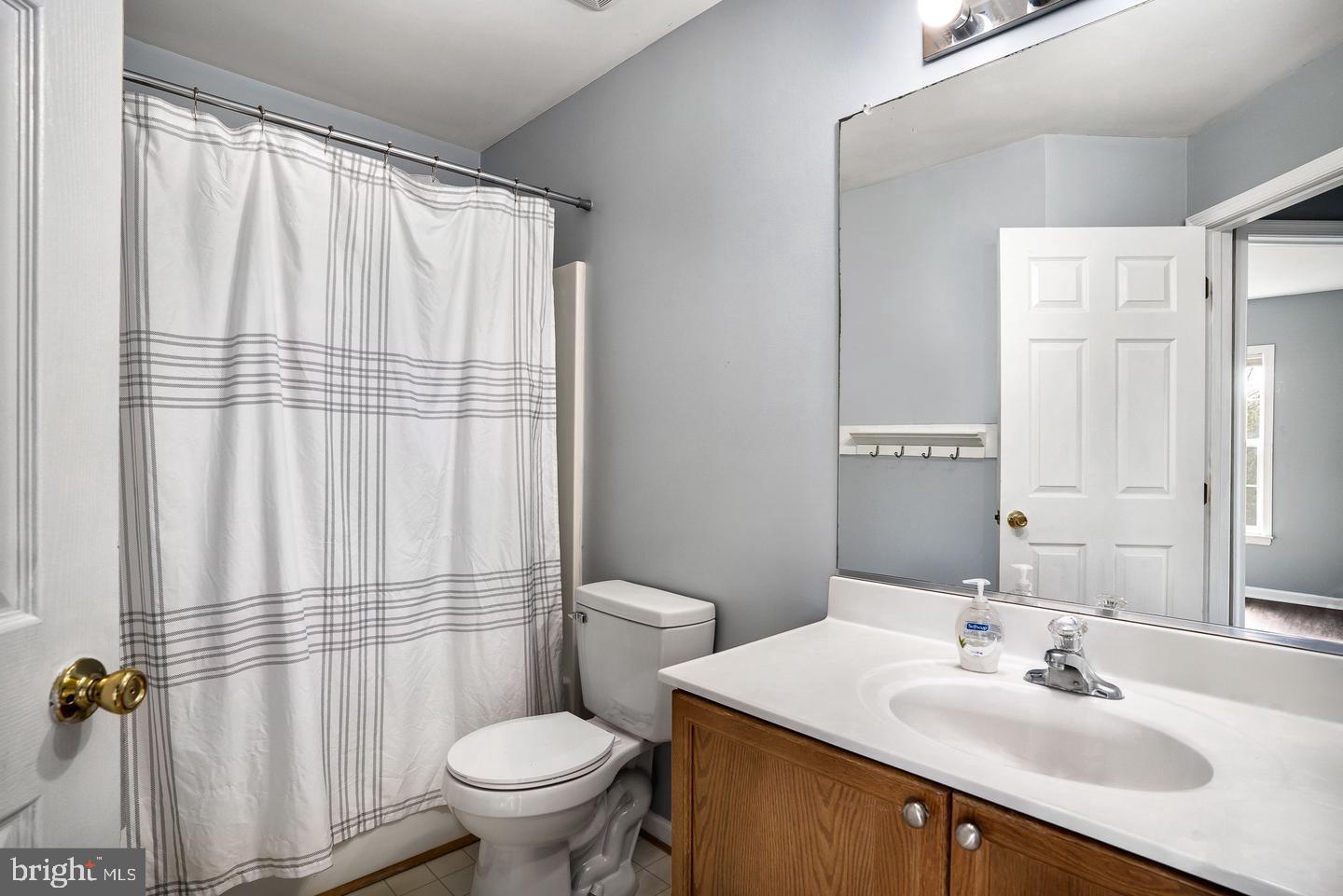 TROUT RUN - Residential Lease