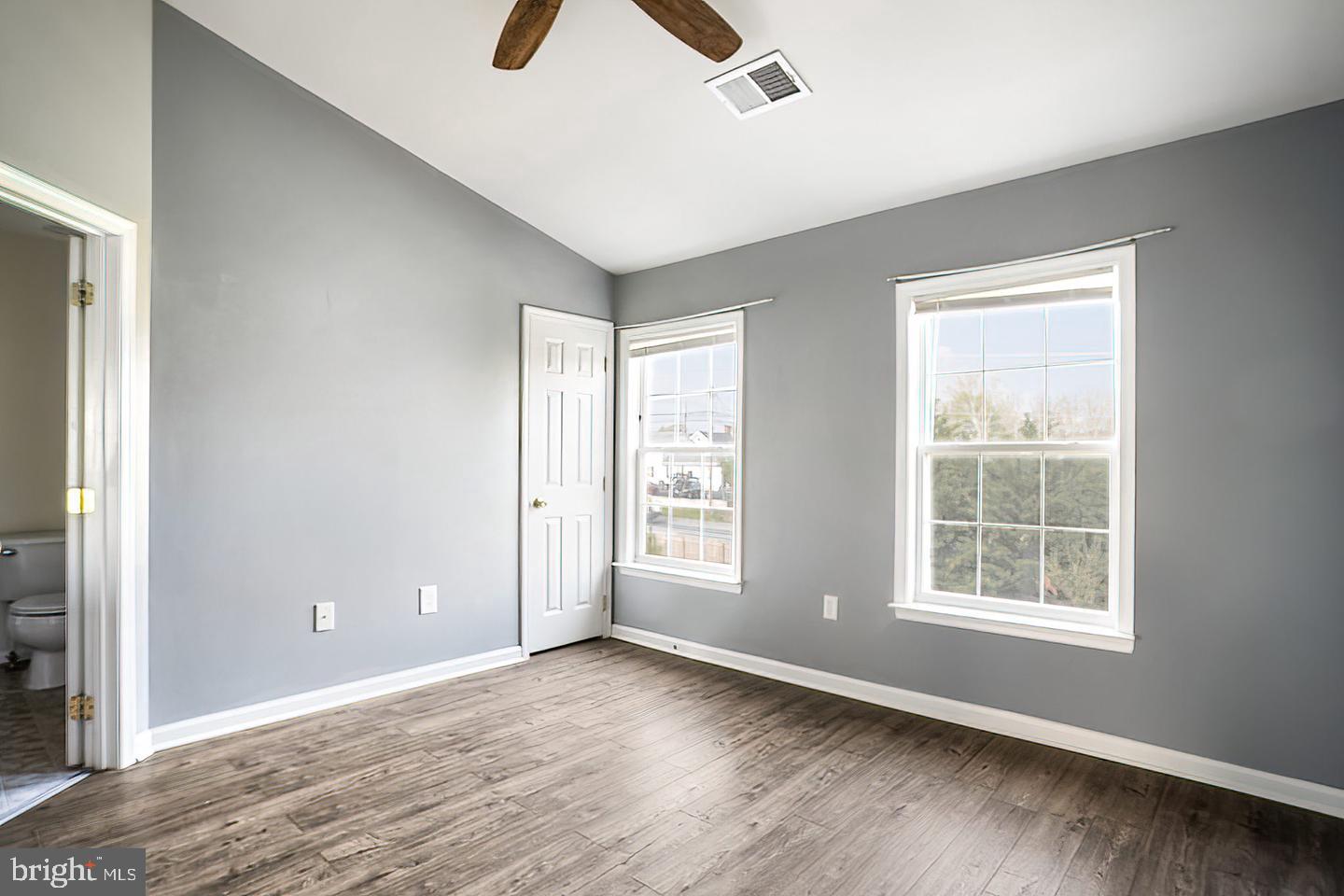 TROUT RUN - Residential Lease