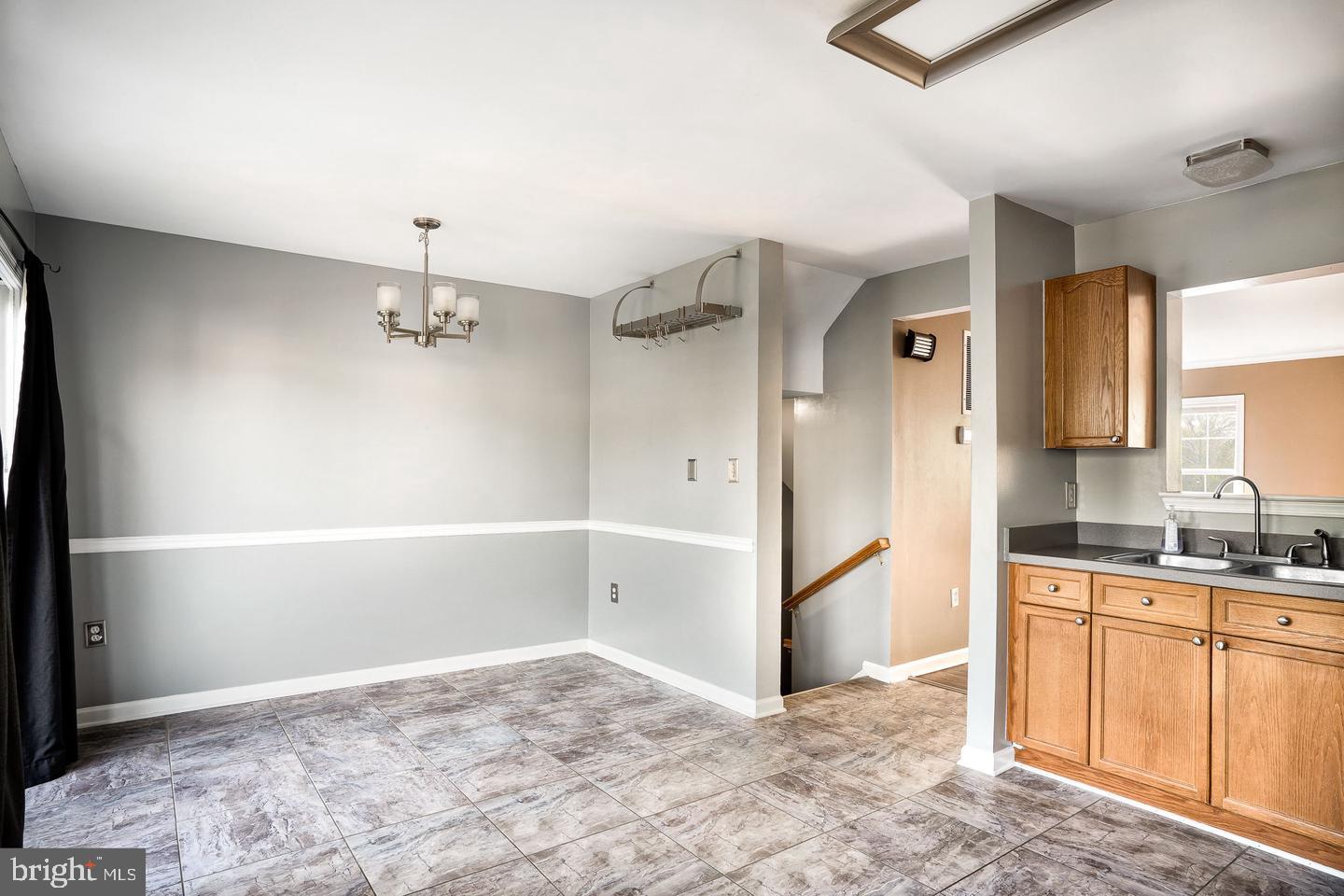 TROUT RUN - Residential Lease