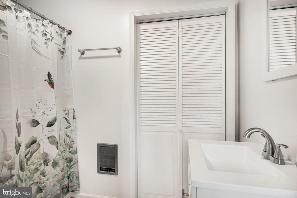 ROCK GAP WOODS - Residential