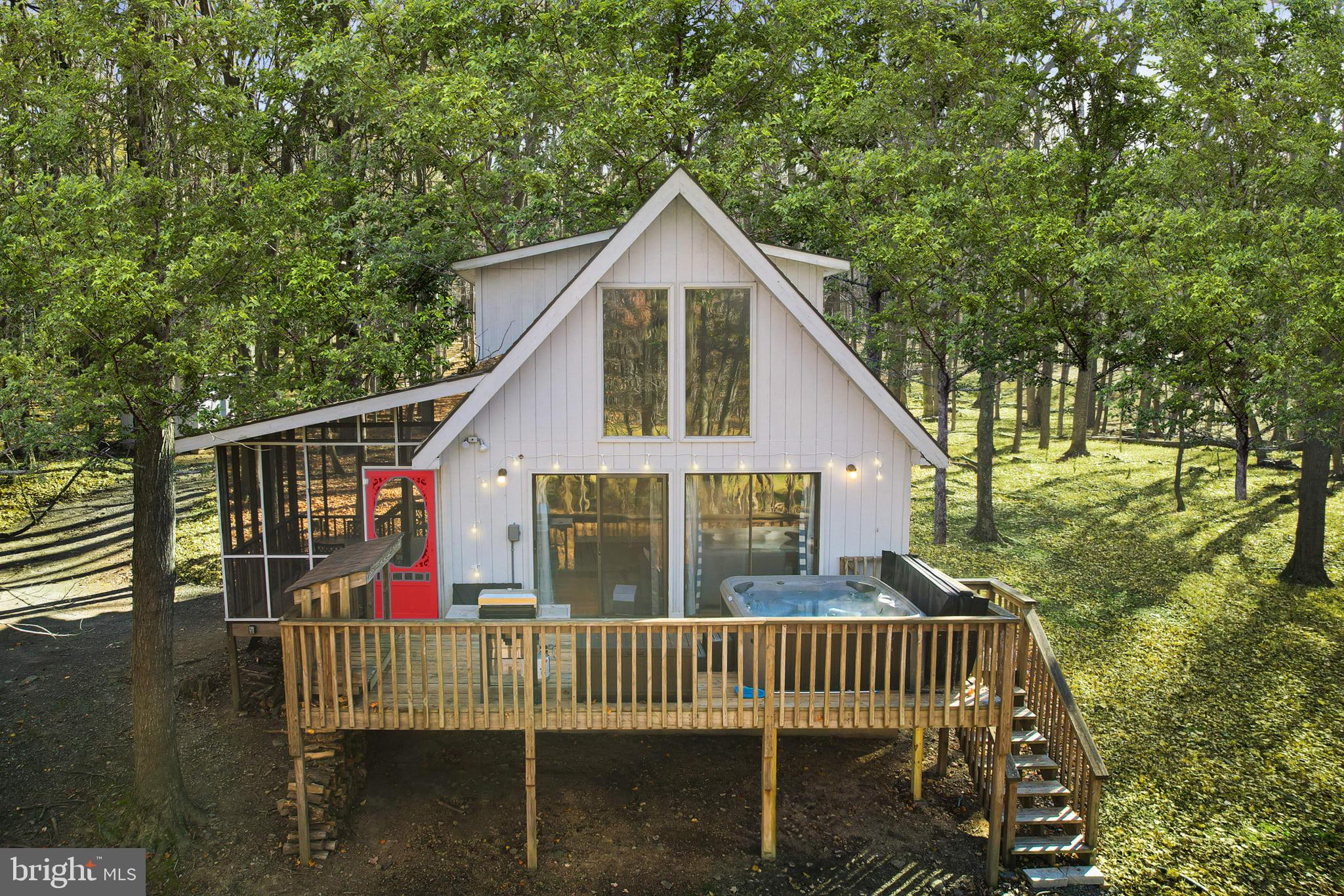 ROCK GAP WOODS - Residential