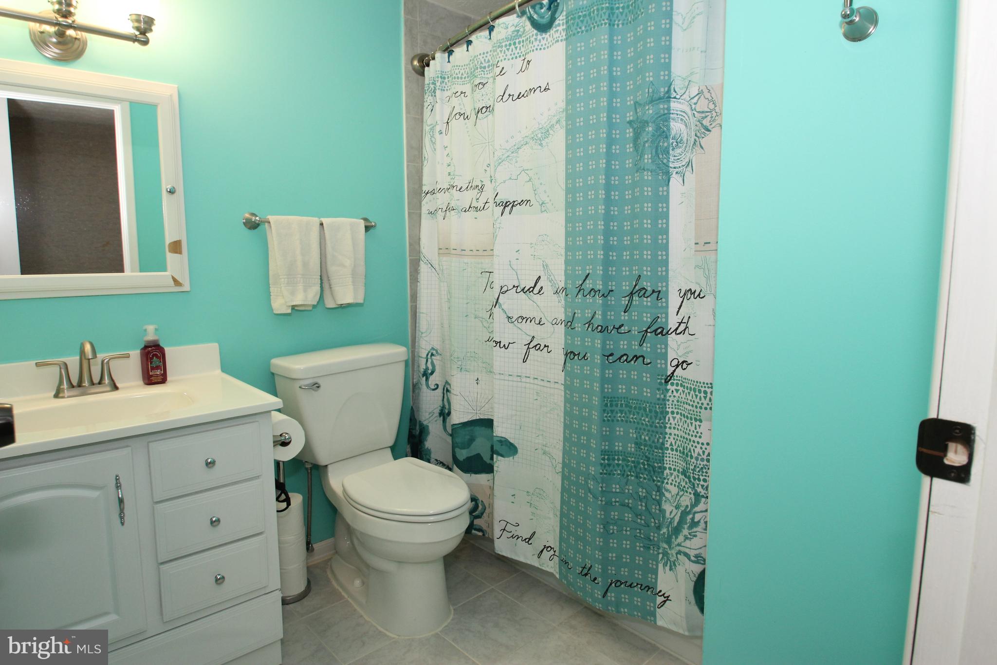 REVELL DOWNS - Residential