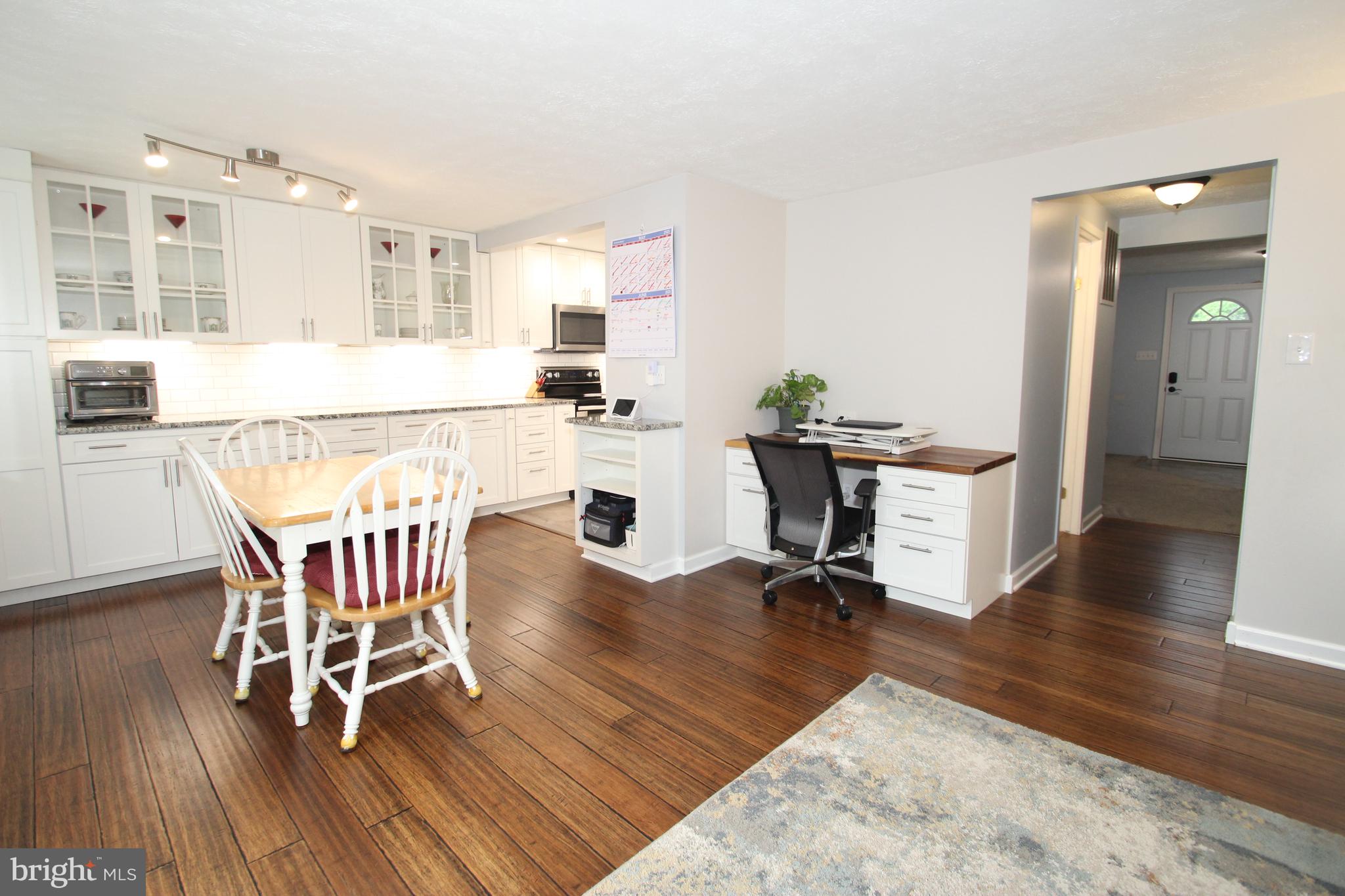 REVELL DOWNS - Residential