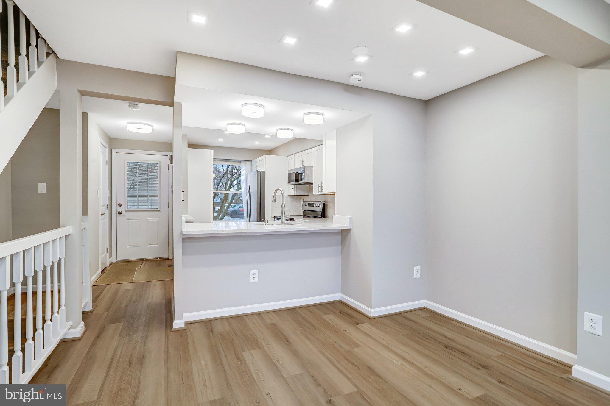 SUGARLAND RUN - Residential