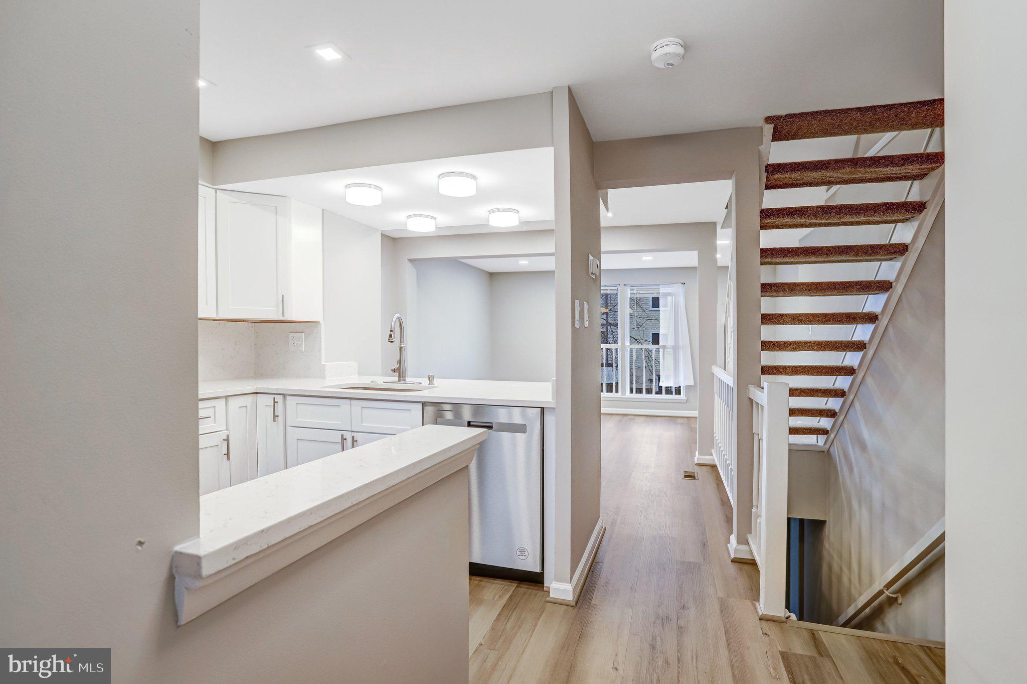 SUGARLAND RUN - Residential