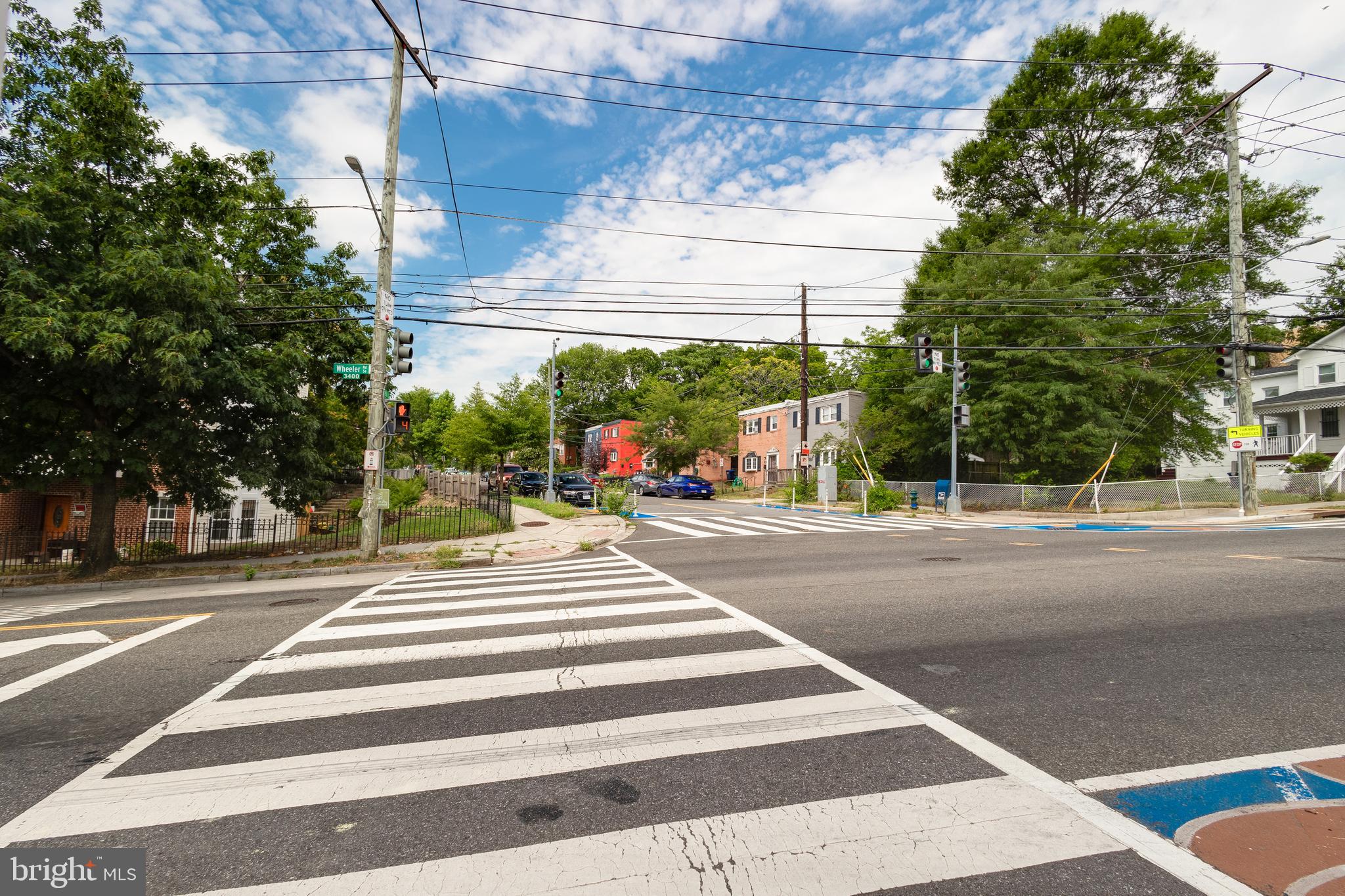CONGRESS HEIGHTS - Commercial Sale