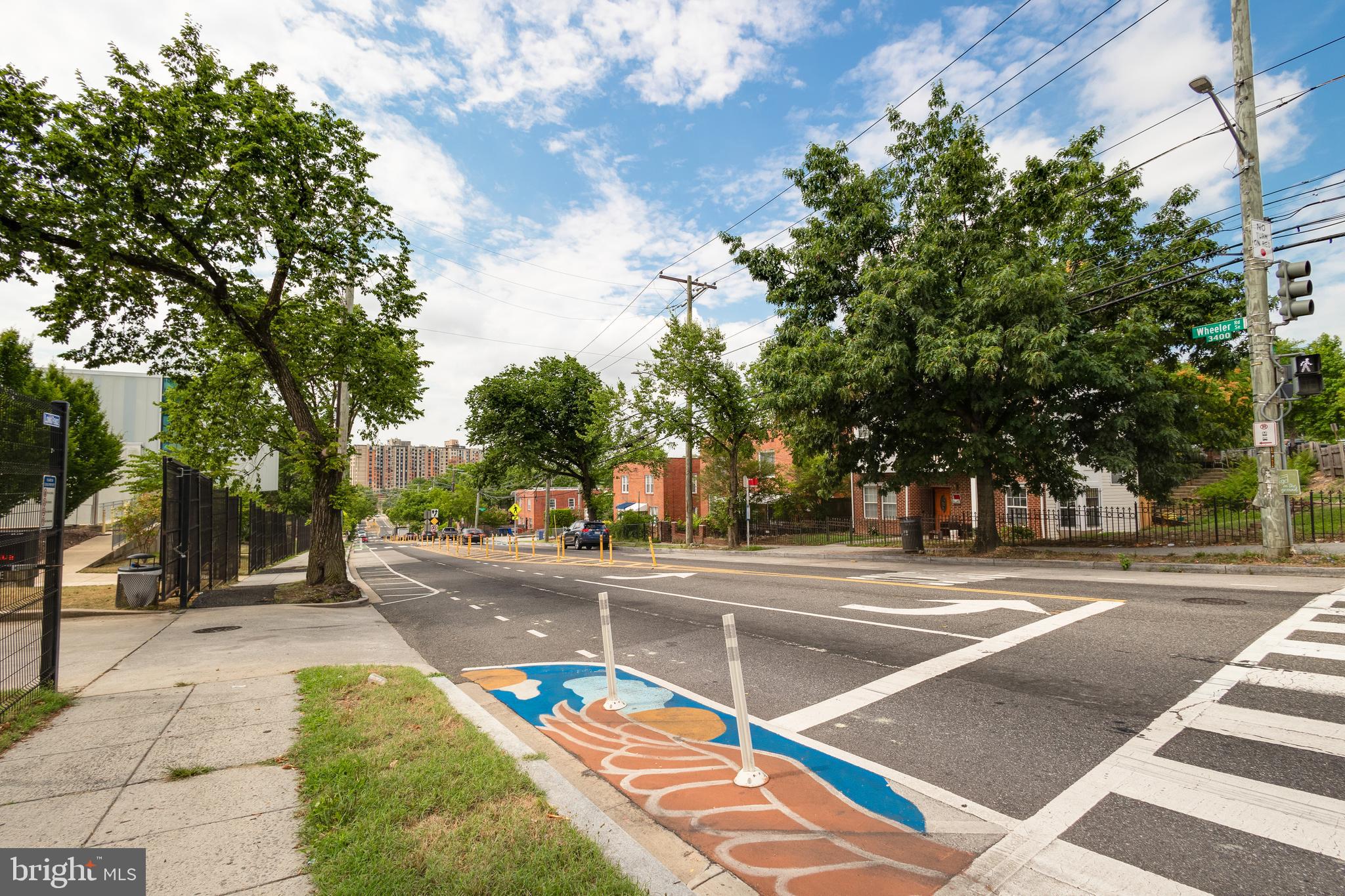 CONGRESS HEIGHTS - Commercial Sale