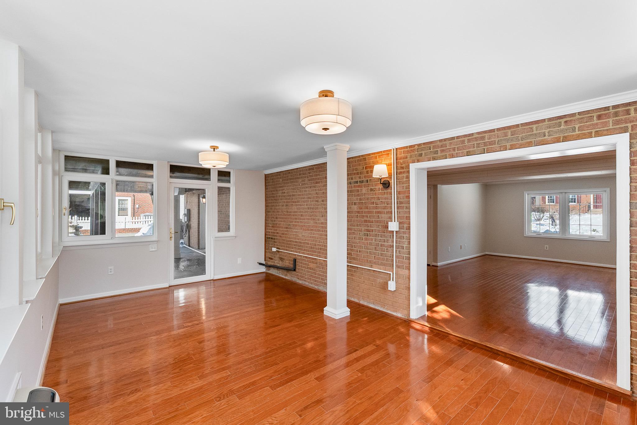 HONEY TREE - Residential