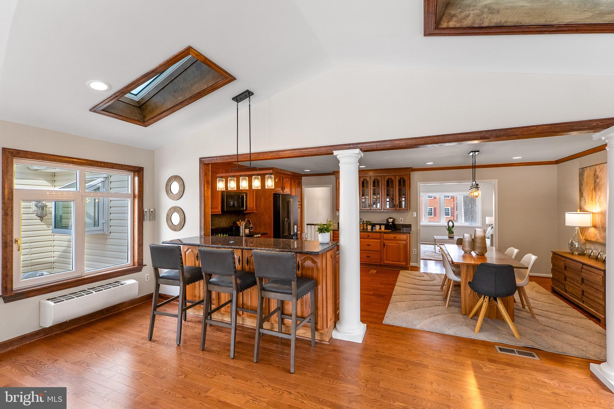 HONEY TREE - Residential