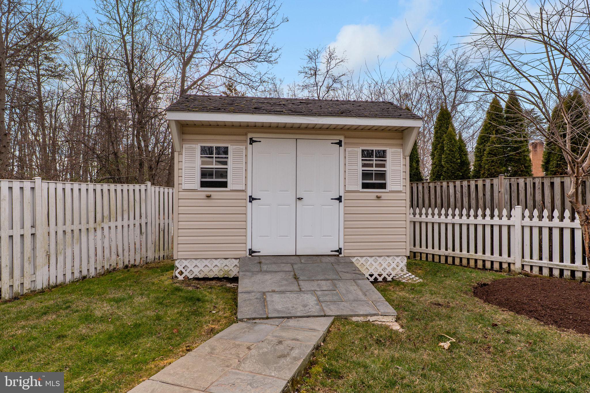 HONEY TREE - Residential