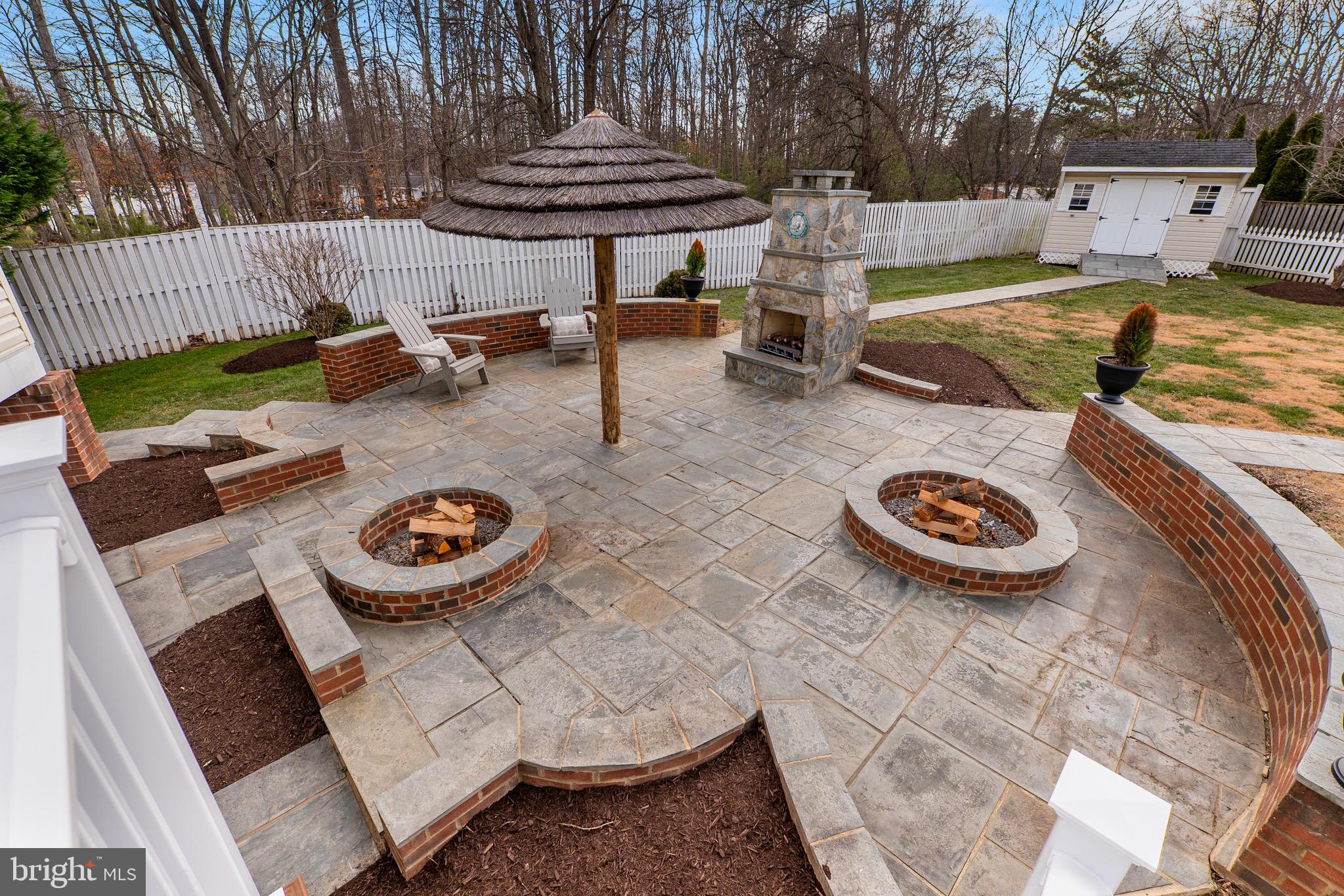 HONEY TREE - Residential