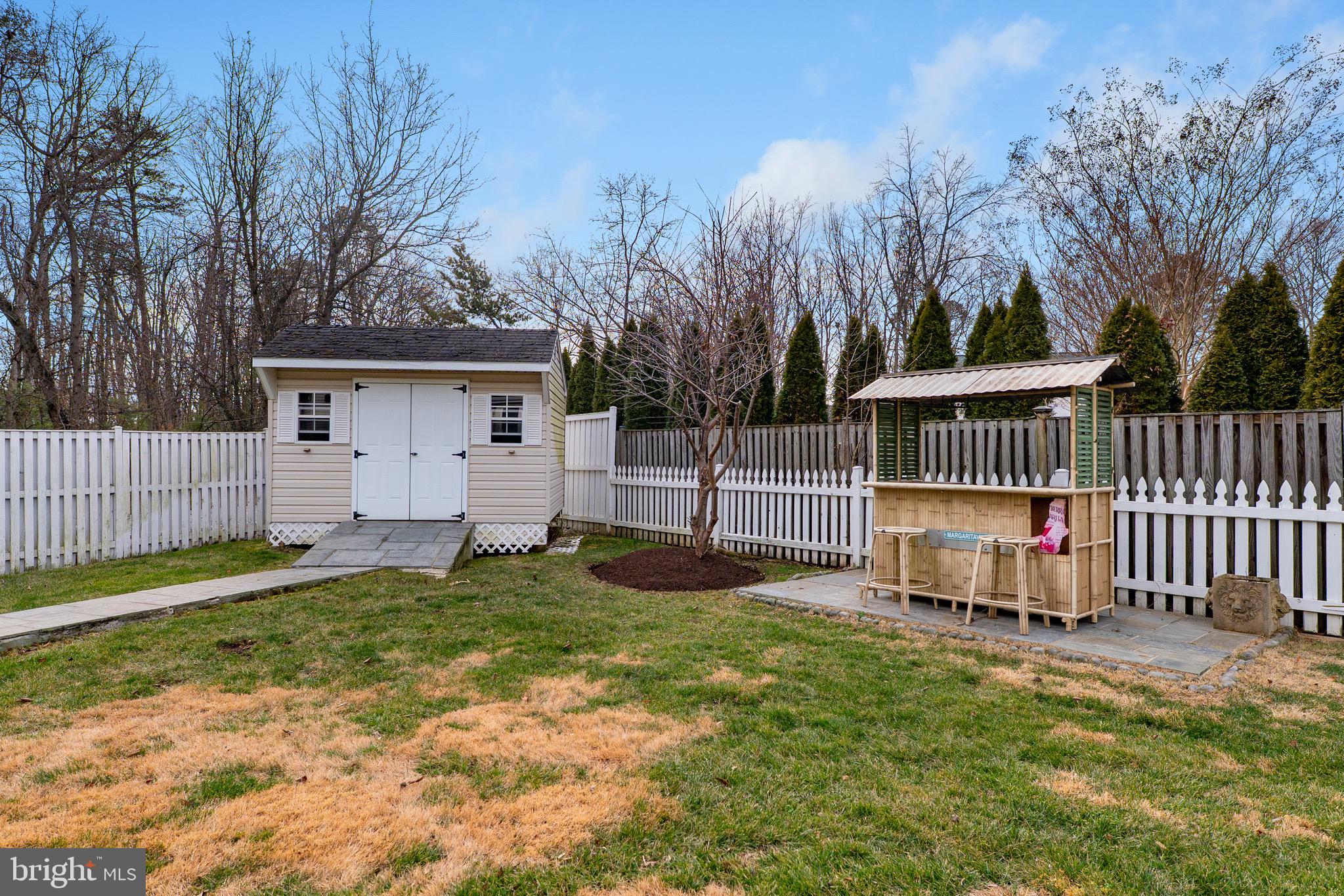 HONEY TREE - Residential