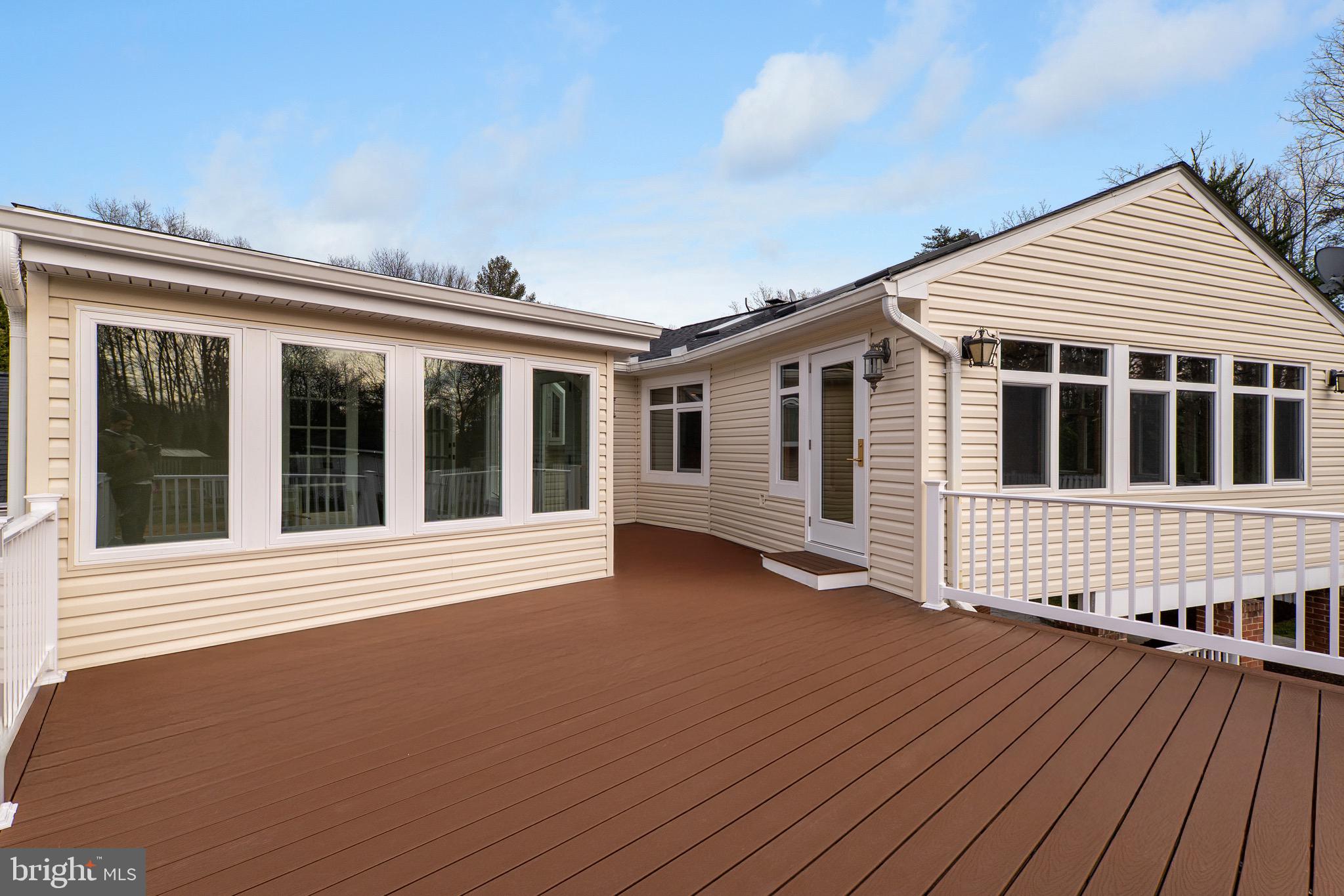 HONEY TREE - Residential