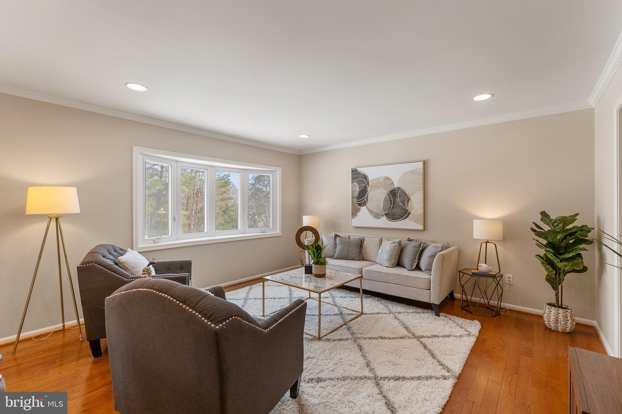 HONEY TREE - Residential