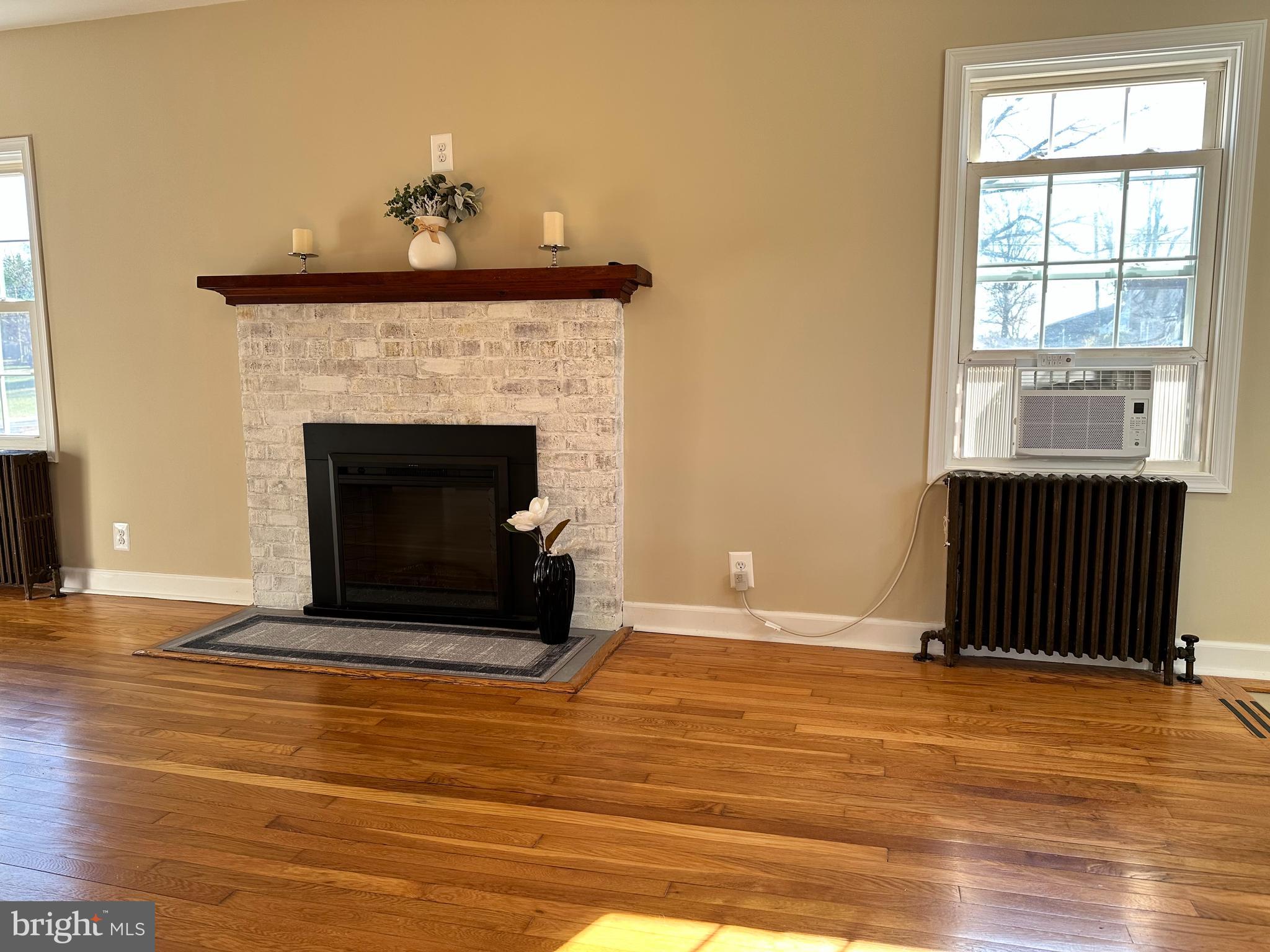 HIGHLAND HOMES - Residential