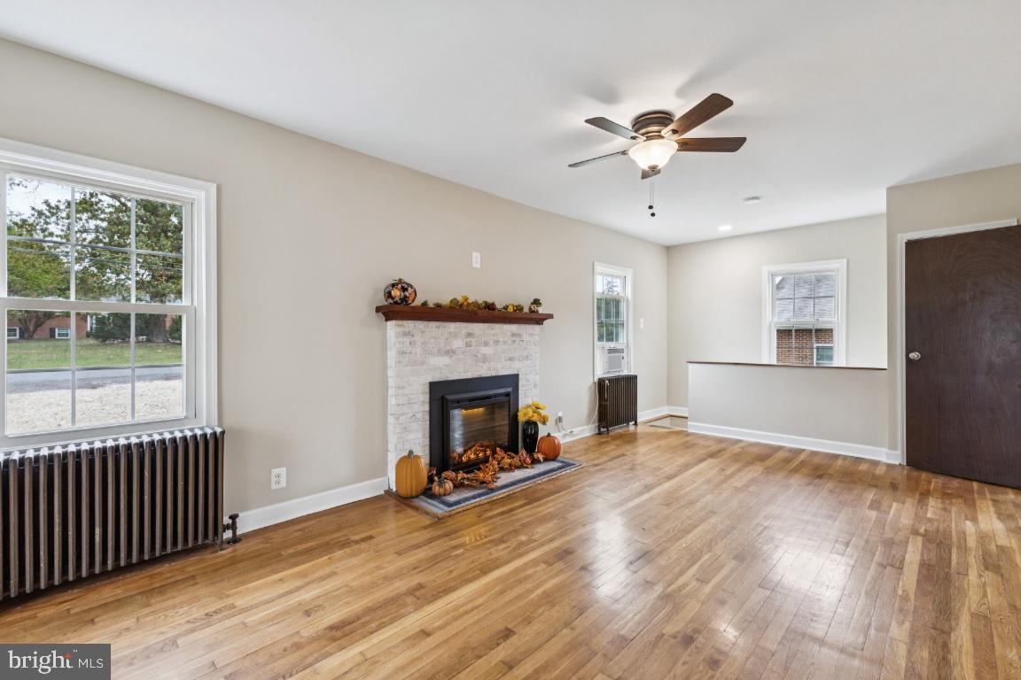 1037 JULIAN DRIVE