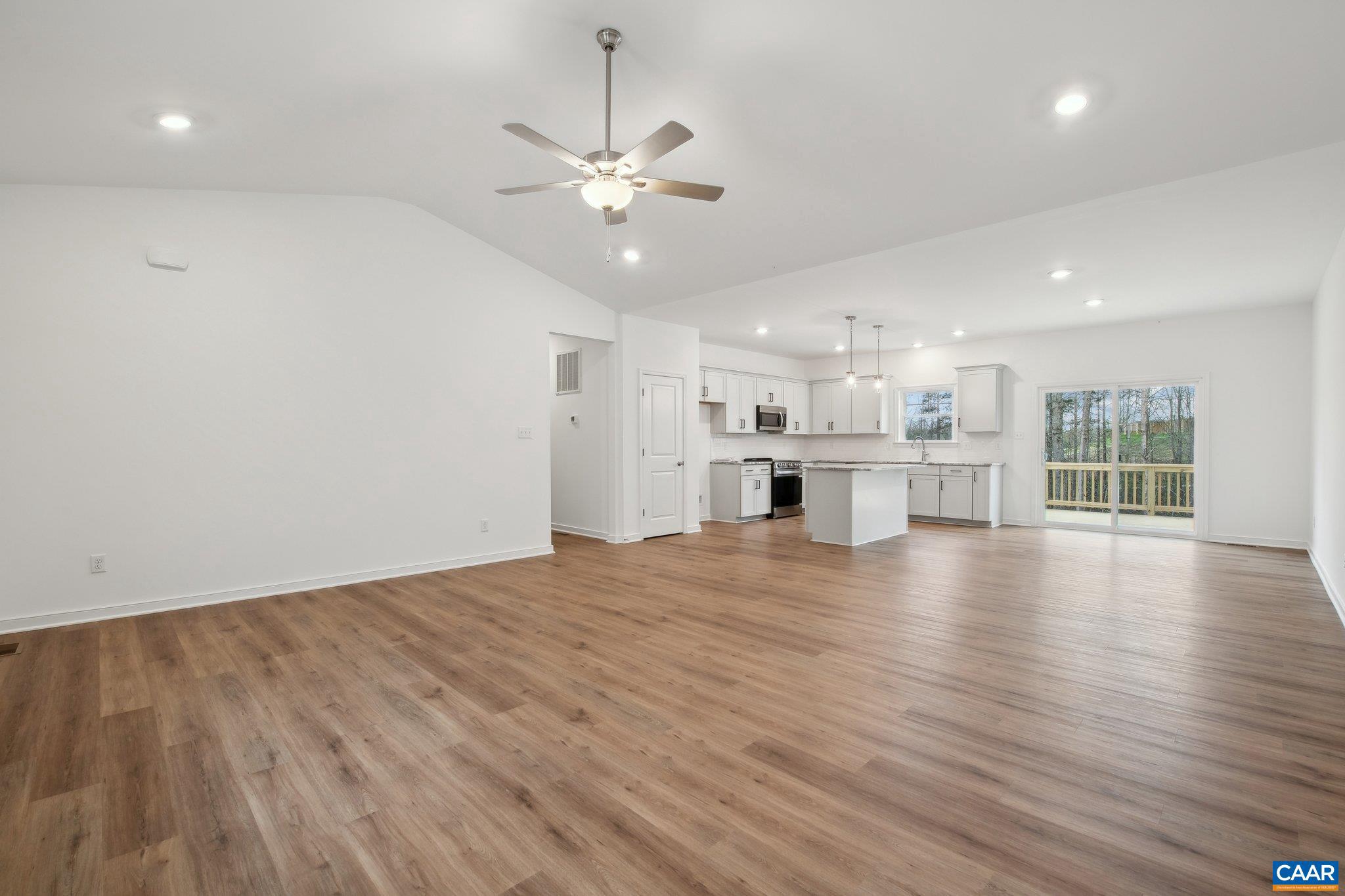 GREEN SPRING ESTATES - Residential