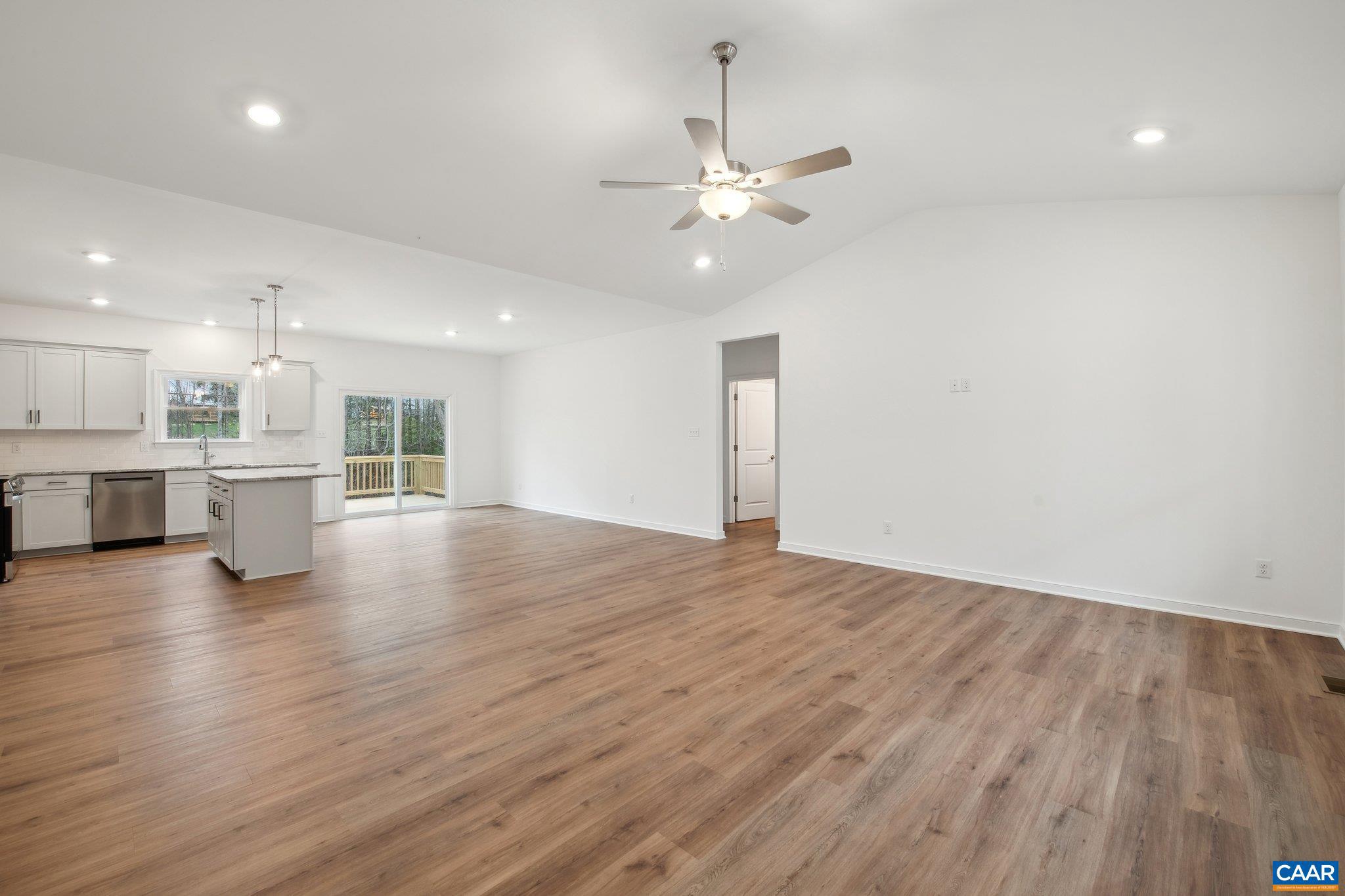 GREEN SPRING ESTATES - Residential