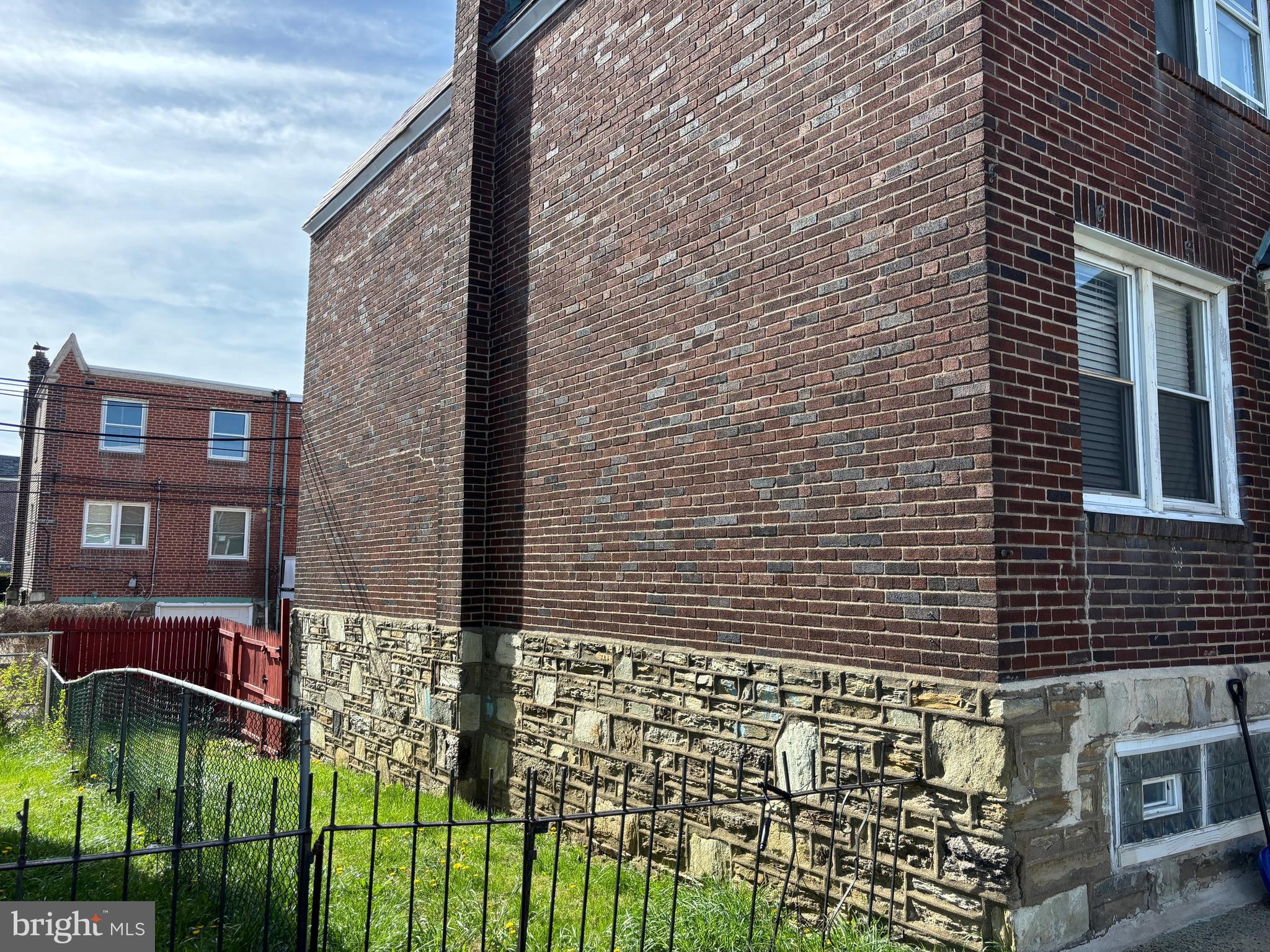 PHILADELPHIA (NORTHEAST) - Residential