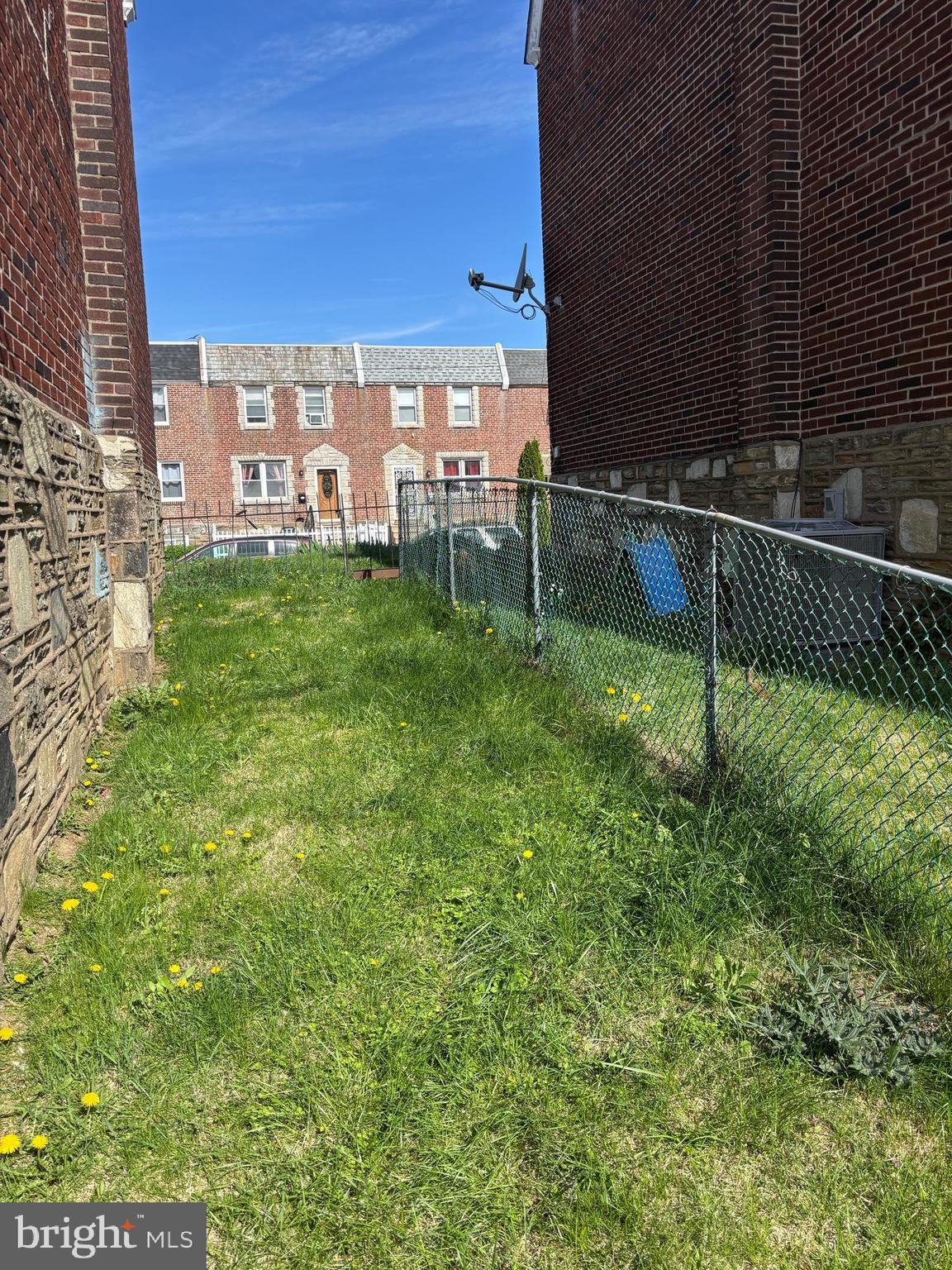 PHILADELPHIA (NORTHEAST) - Residential