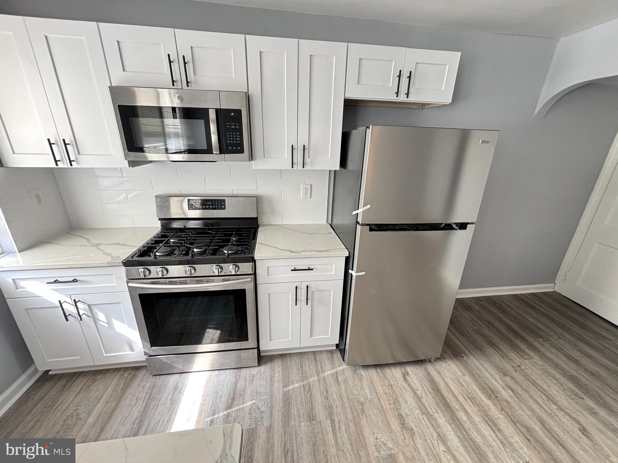 PHILADELPHIA (NORTHEAST) - Residential