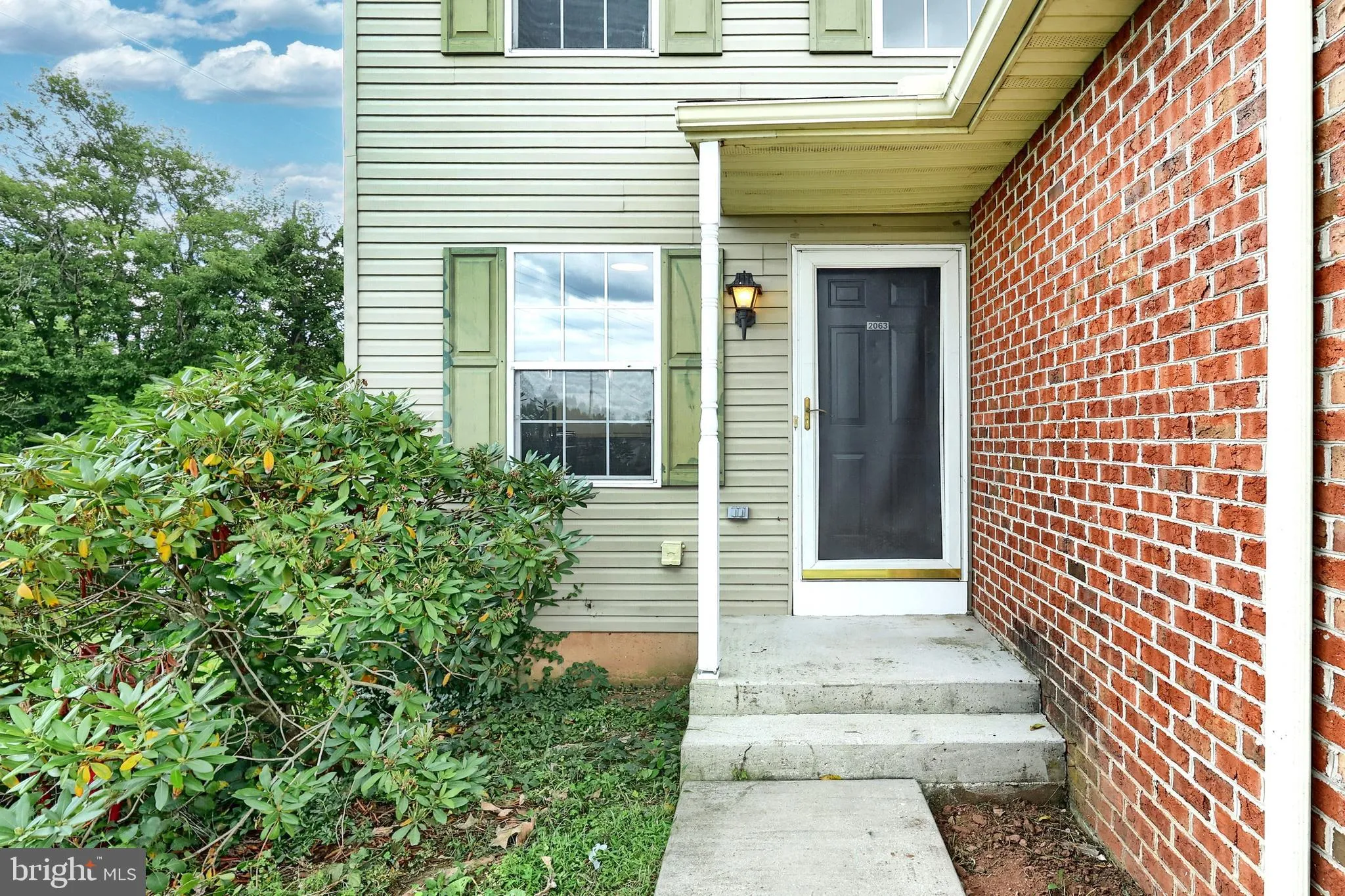 Dover, Pennsylvania 17315, United States, 3 Bedrooms Bedrooms, ,2 BathroomsBathrooms,Residential,Pending,205811