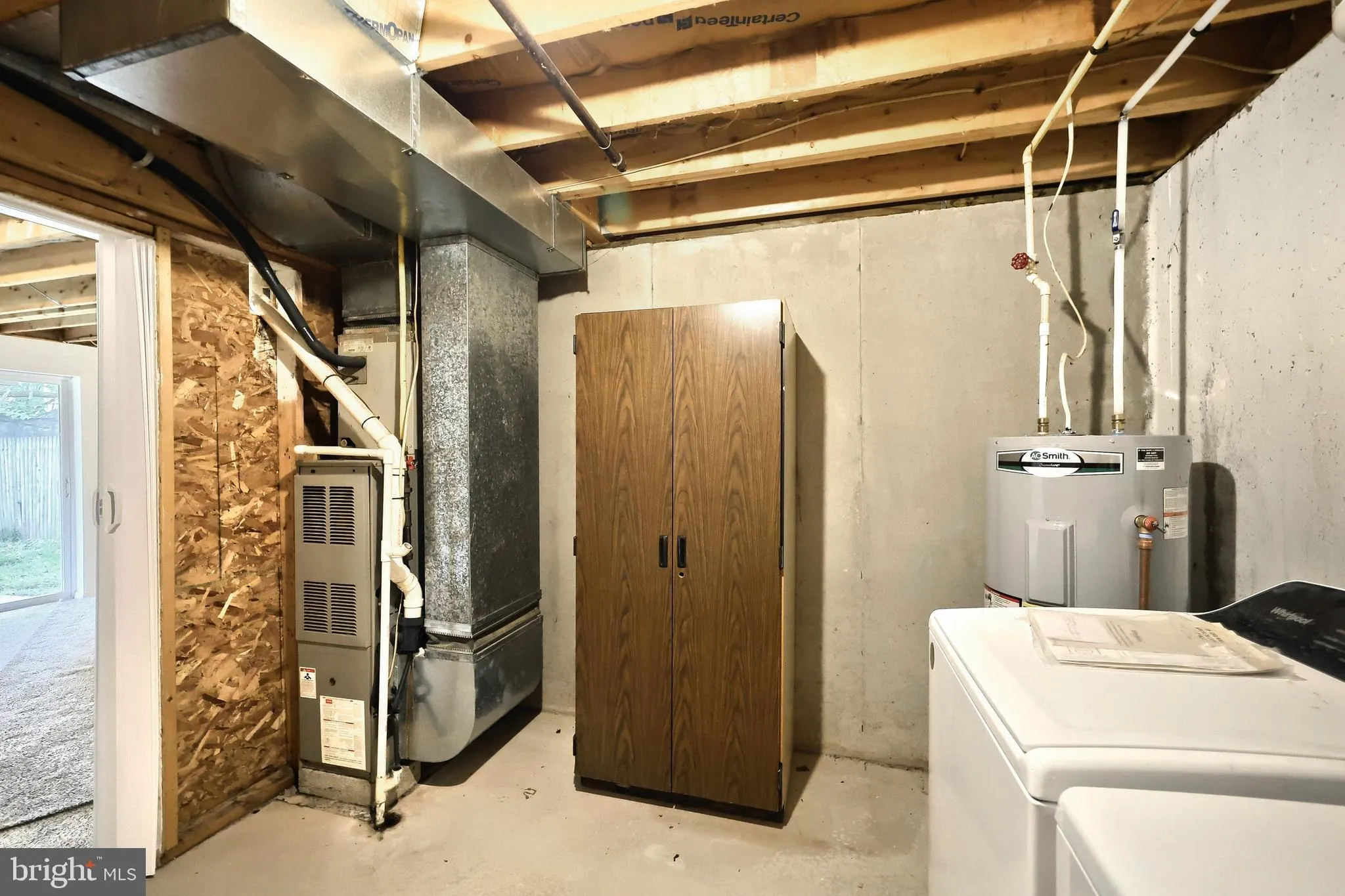 Dover, Pennsylvania 17315, United States, 3 Bedrooms Bedrooms, ,2 BathroomsBathrooms,Residential,Pending,205811