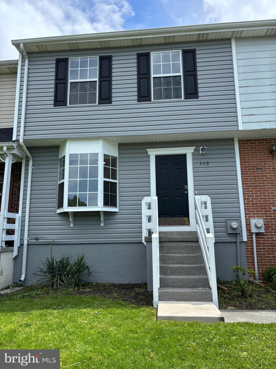 VALLEY MILL VILLAGE - Residential Lease