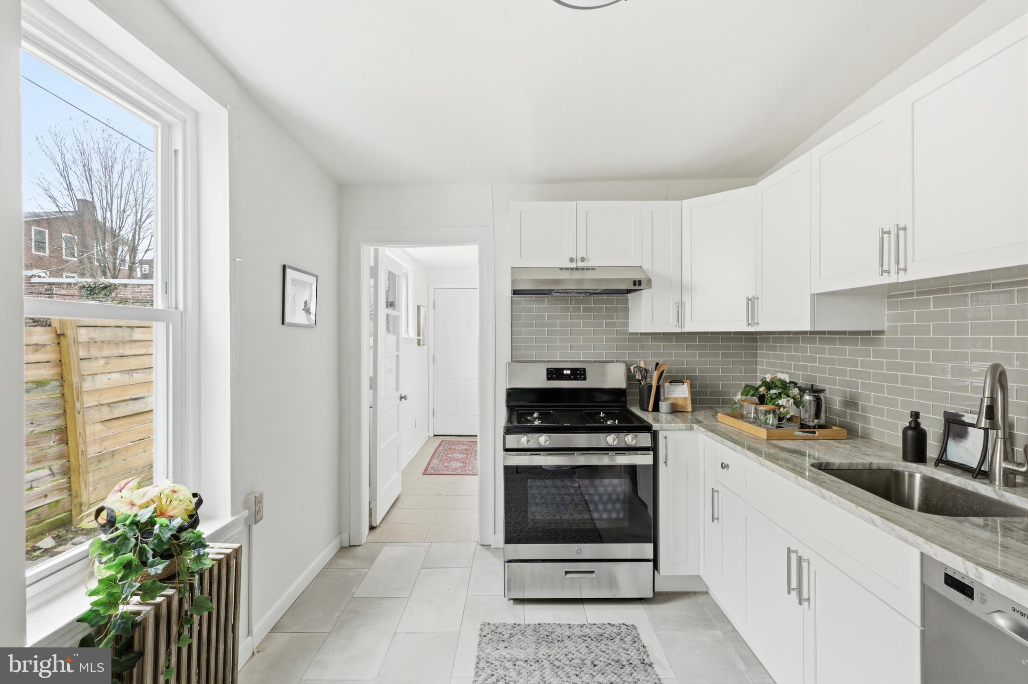 GERMANTOWN (WEST) - Residential