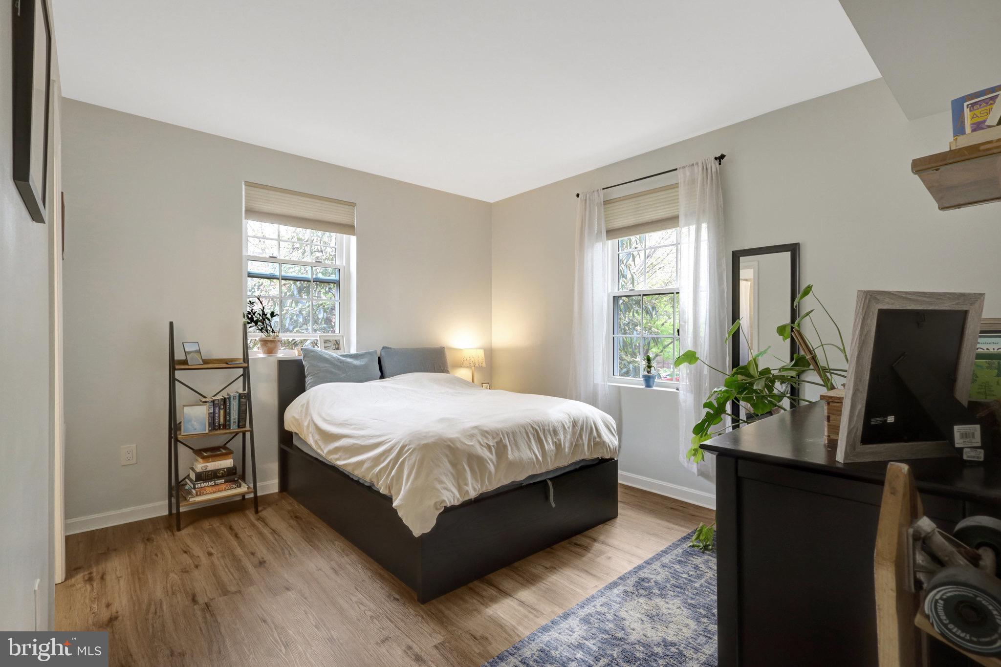 COLONIAL VILLAGE - Residential Lease