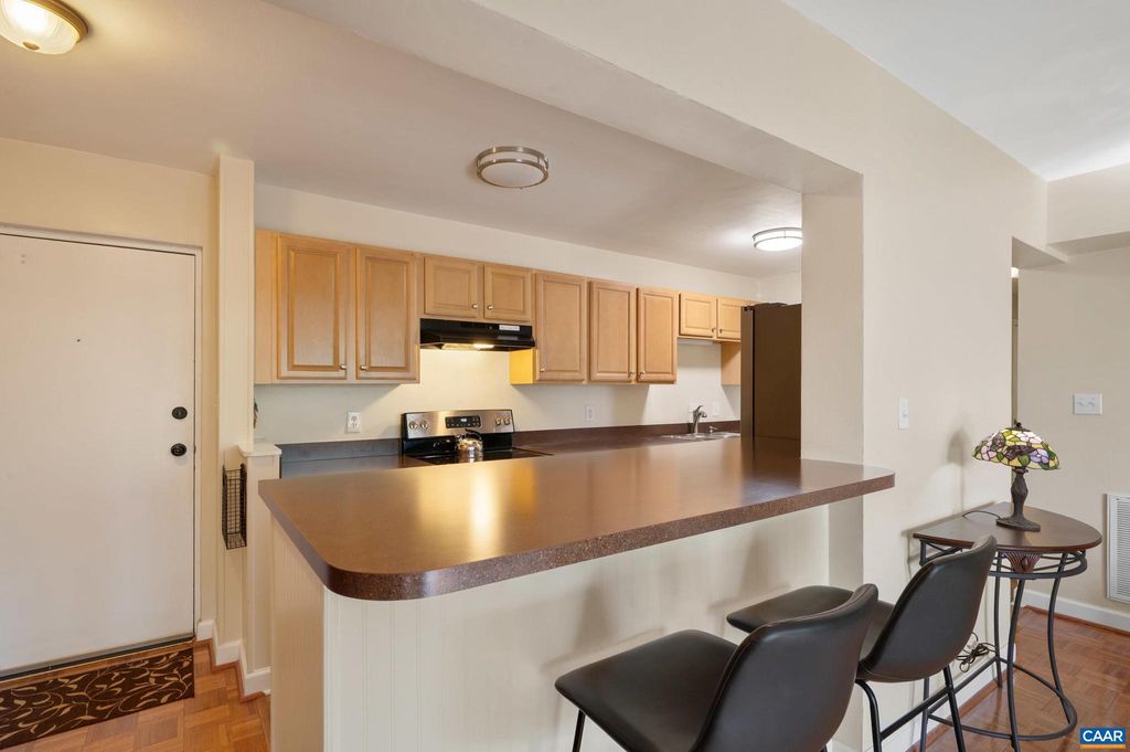 Photo of 1800 Jefferson Park Ave #54, CHARLOTTESVILLE, VA 22903 (MLS # 676082)
