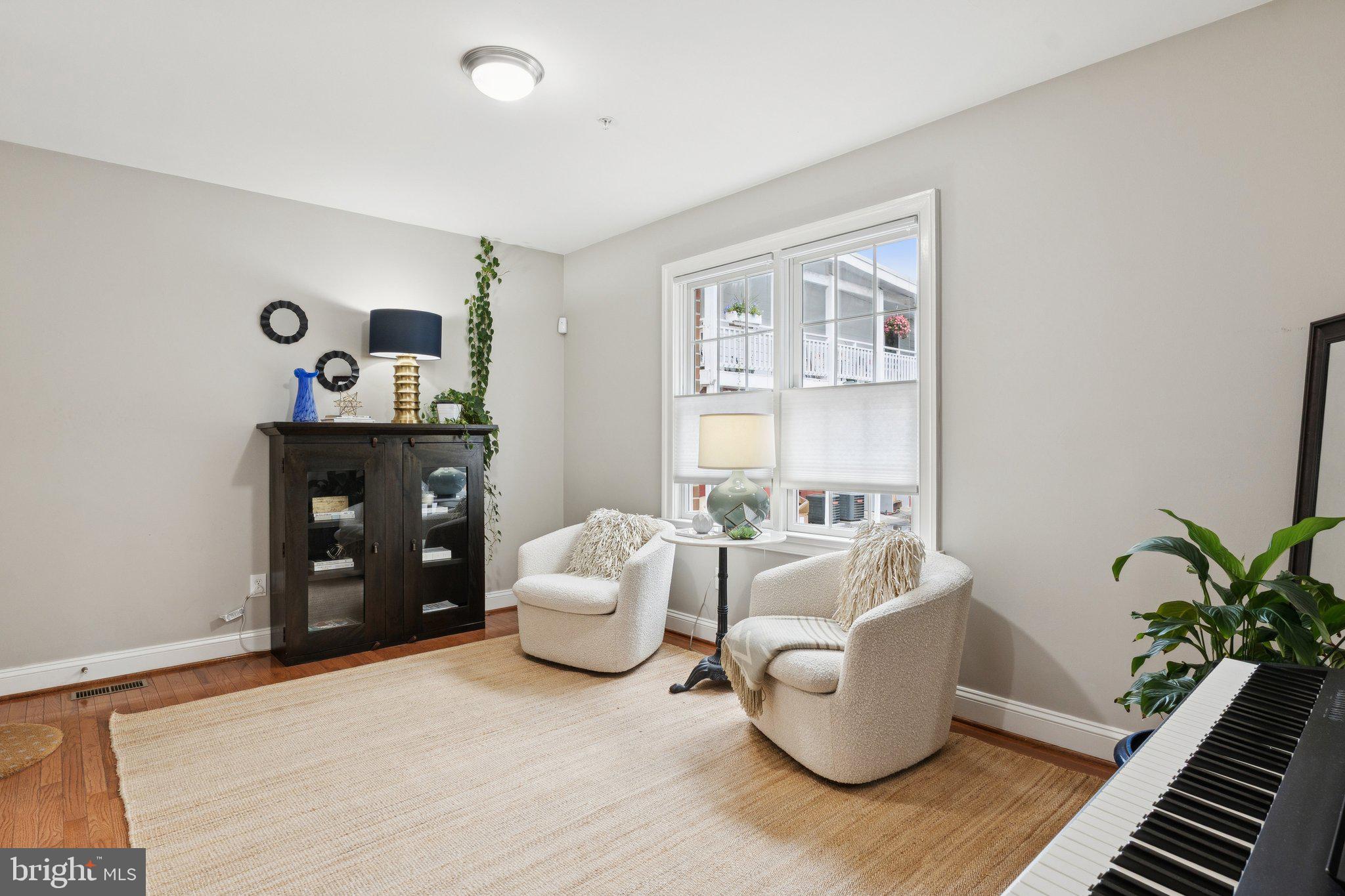 COURTYARDS AT WEST 222 - Residential