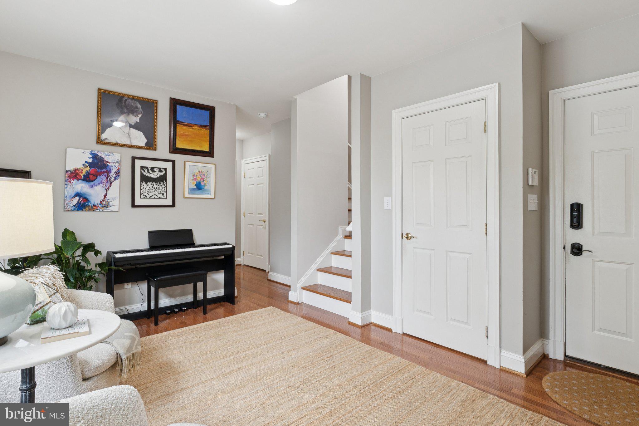 COURTYARDS AT WEST 222 - Residential