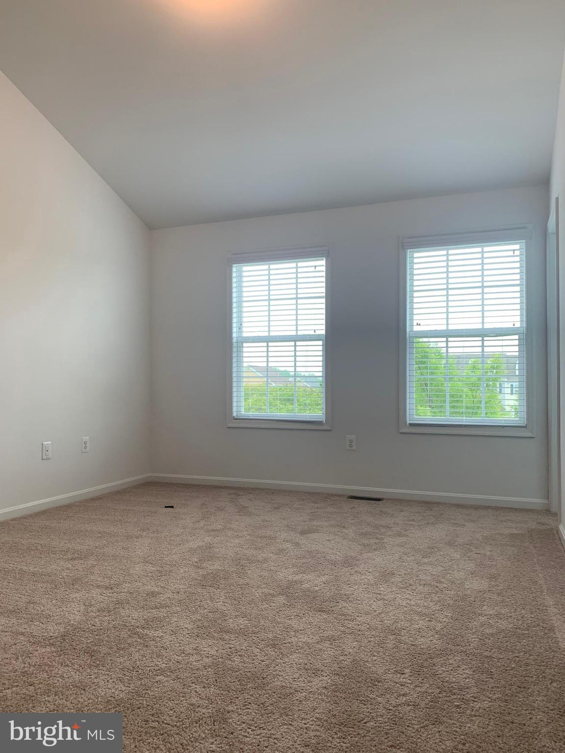 LADYSMITH VILLAGE - Residential Lease