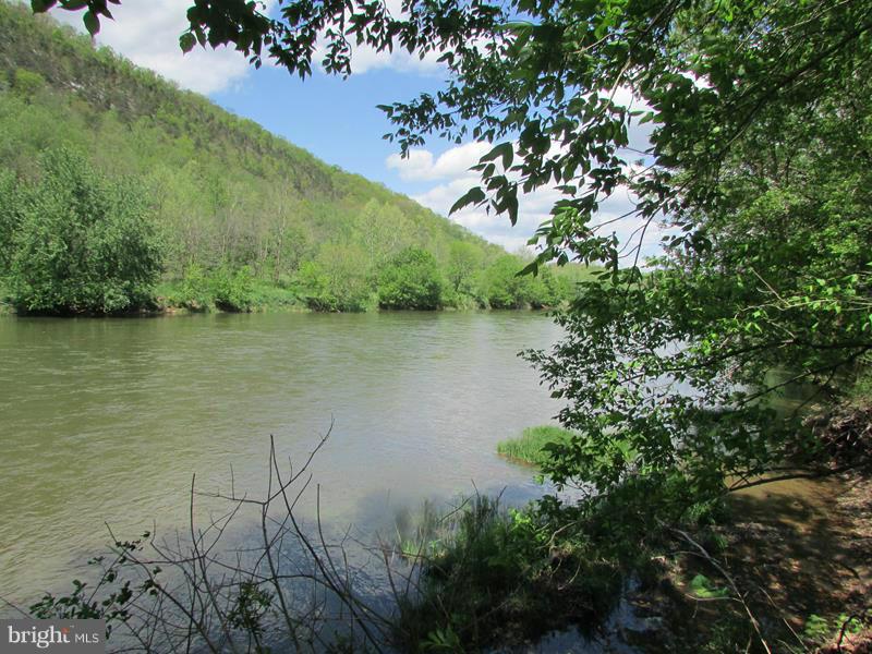 POTOMAC LANDING - Land