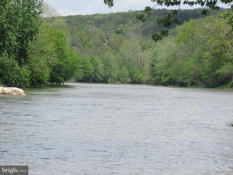 POTOMAC LANDING - Land