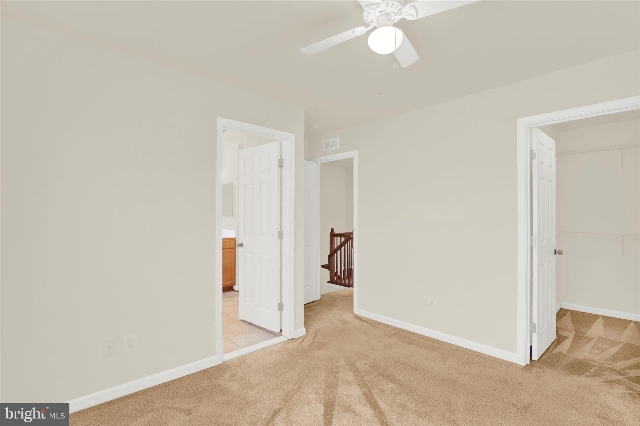 HOLLY WOODS - Residential Lease