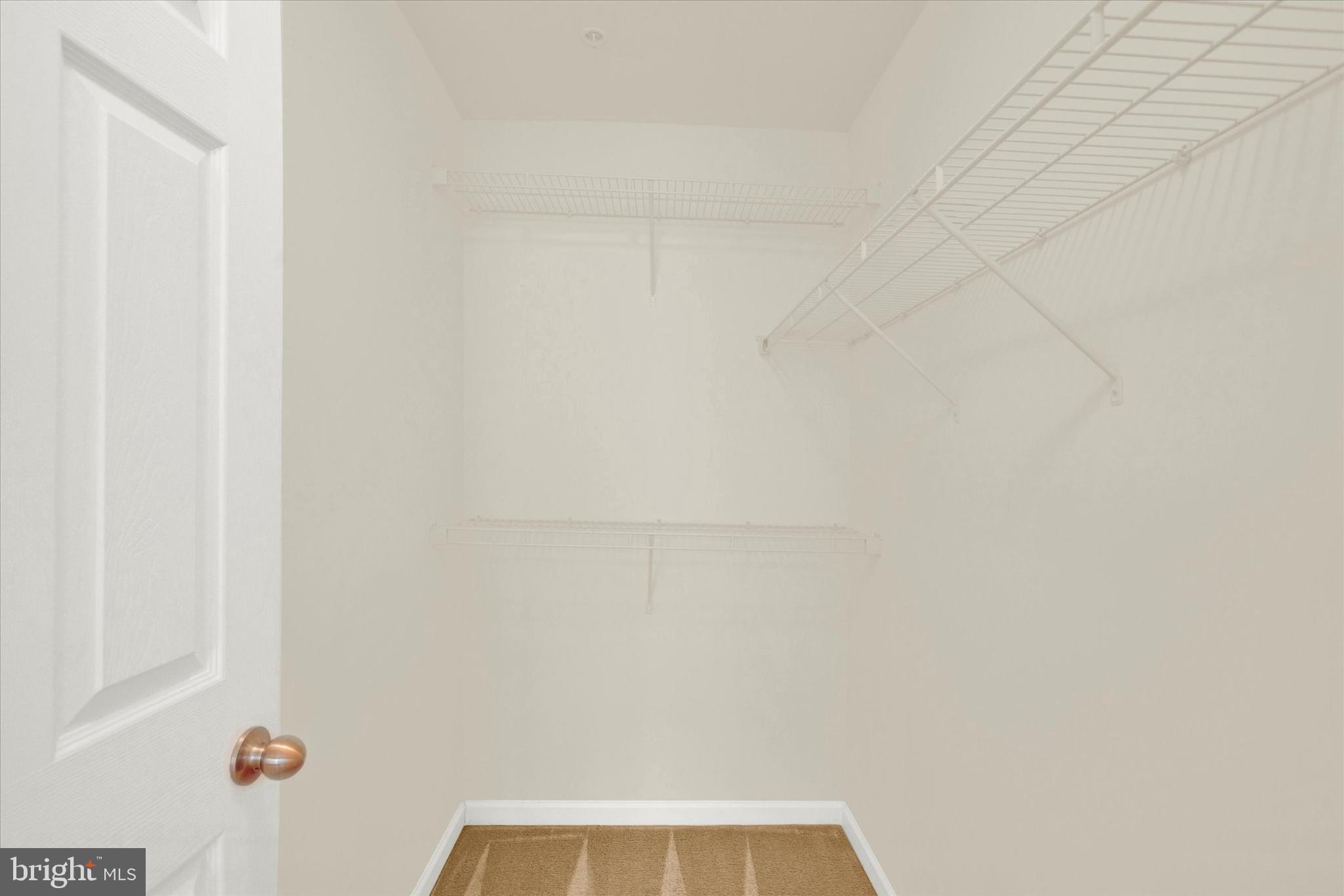 HOLLY WOODS - Residential Lease