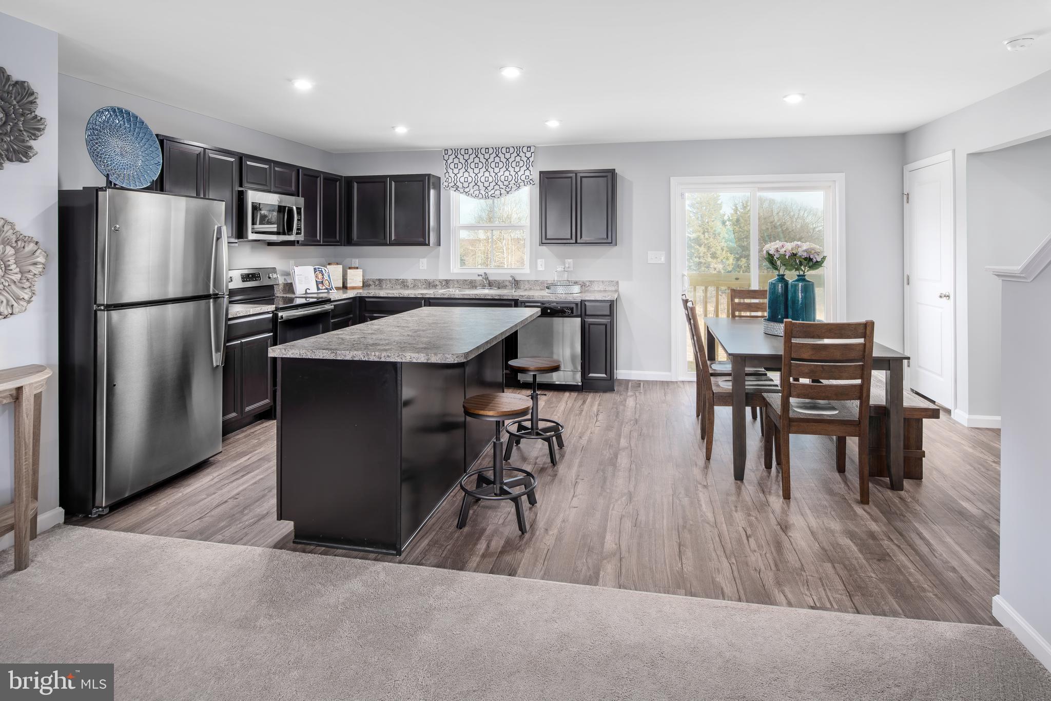 RIDGELY FOREST - Residential