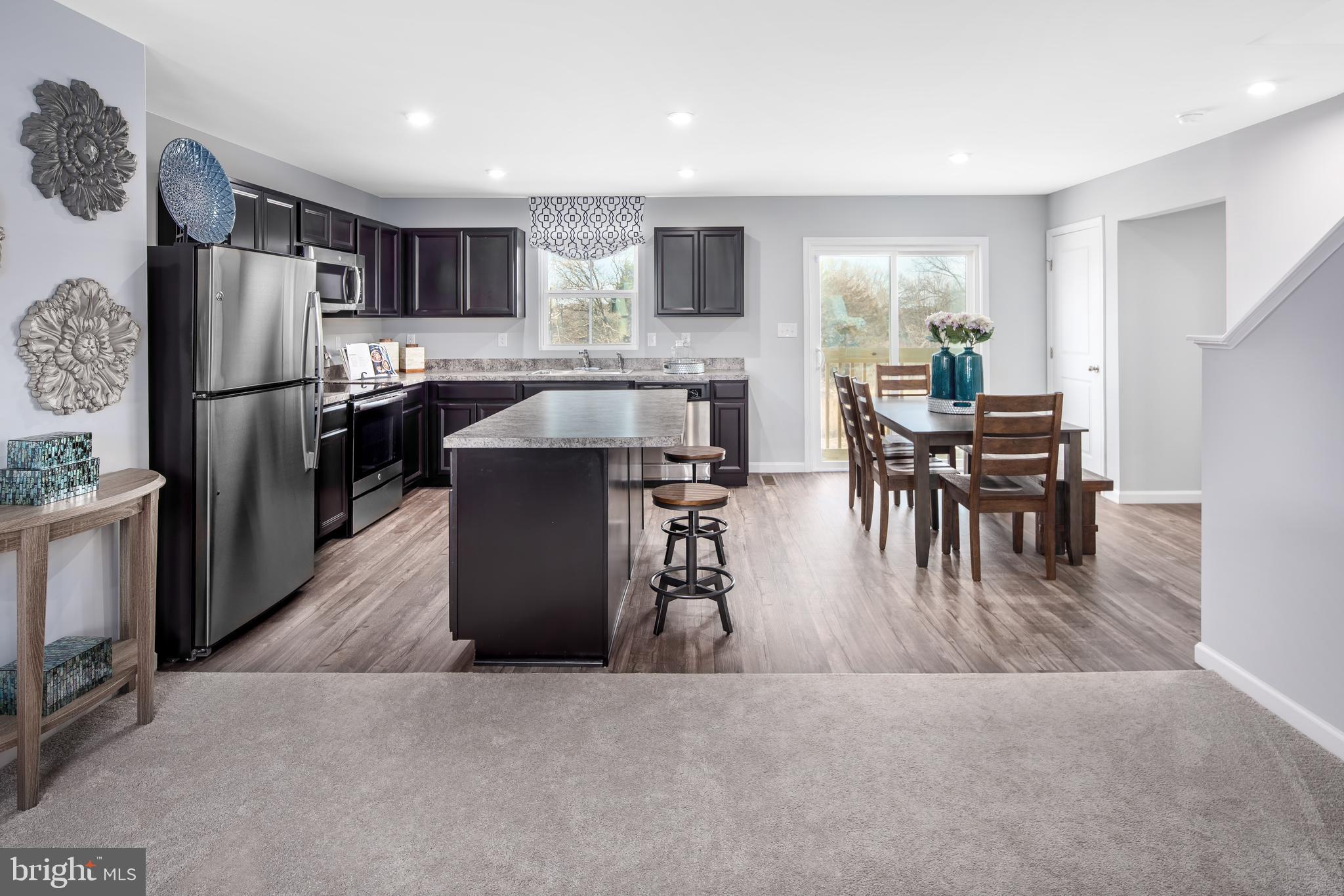 RIDGELY FOREST - Residential