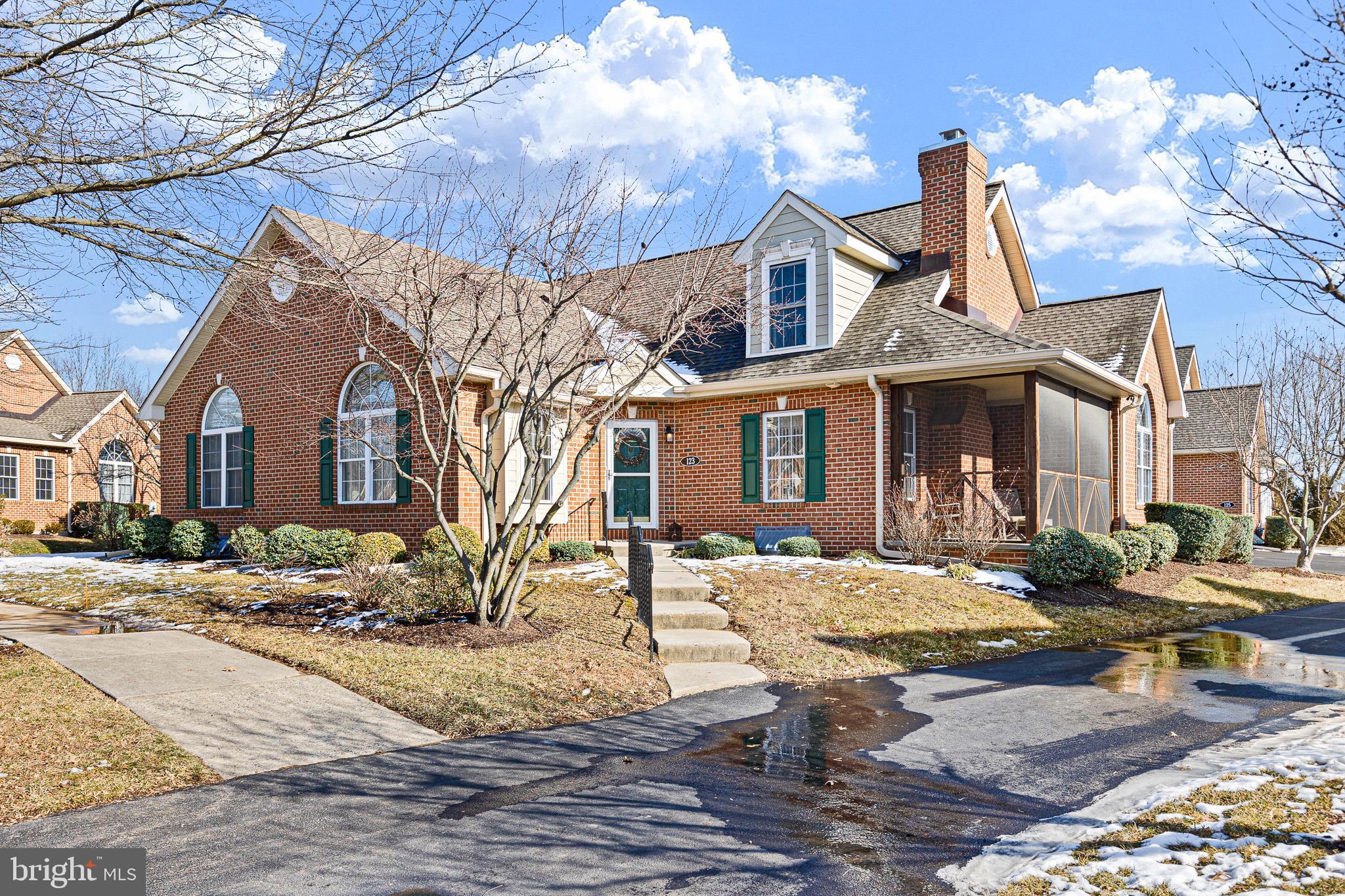 VILLAGE OF ROCKY R - Residential