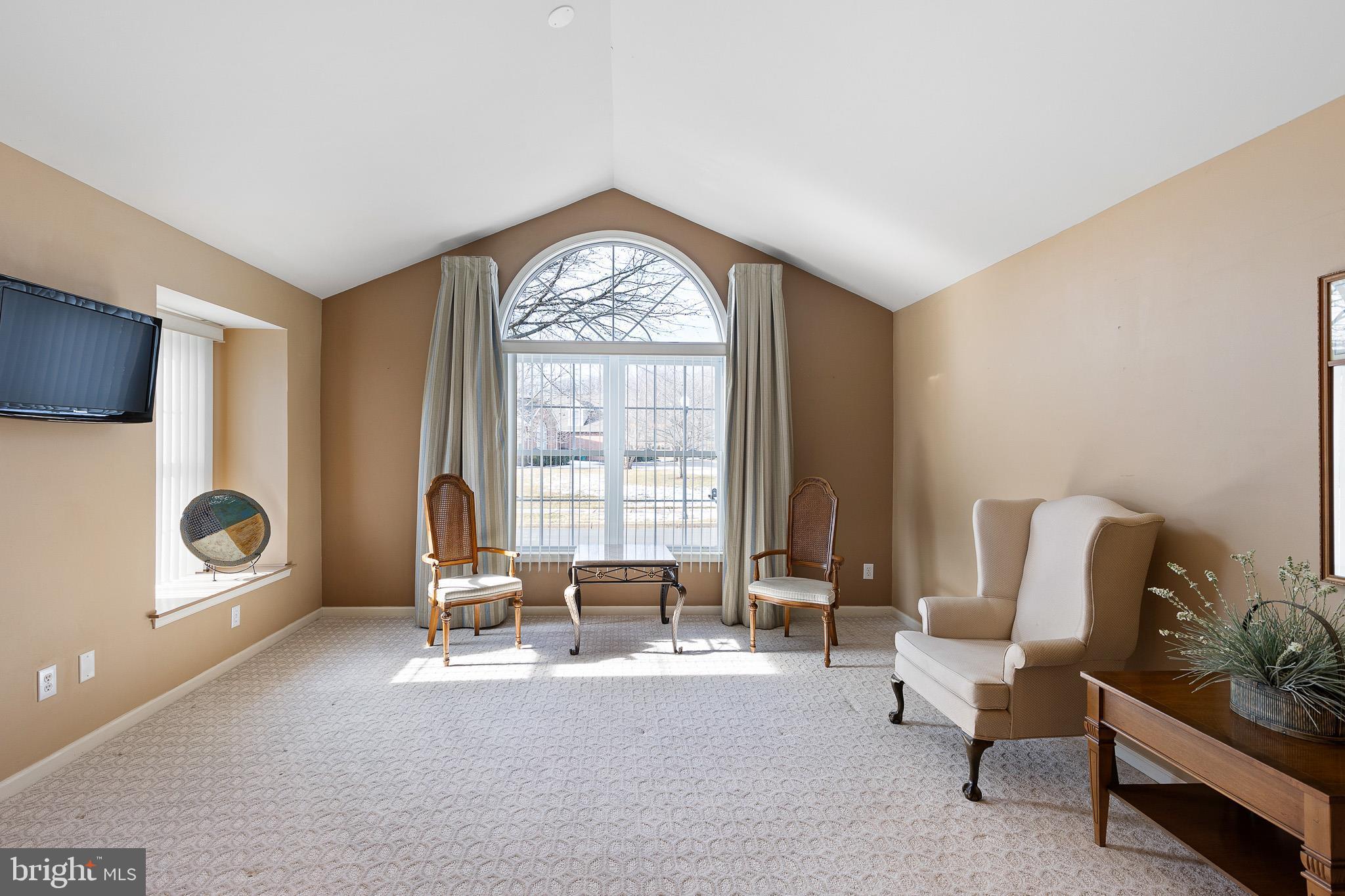 VILLAGE OF ROCKY R - Residential