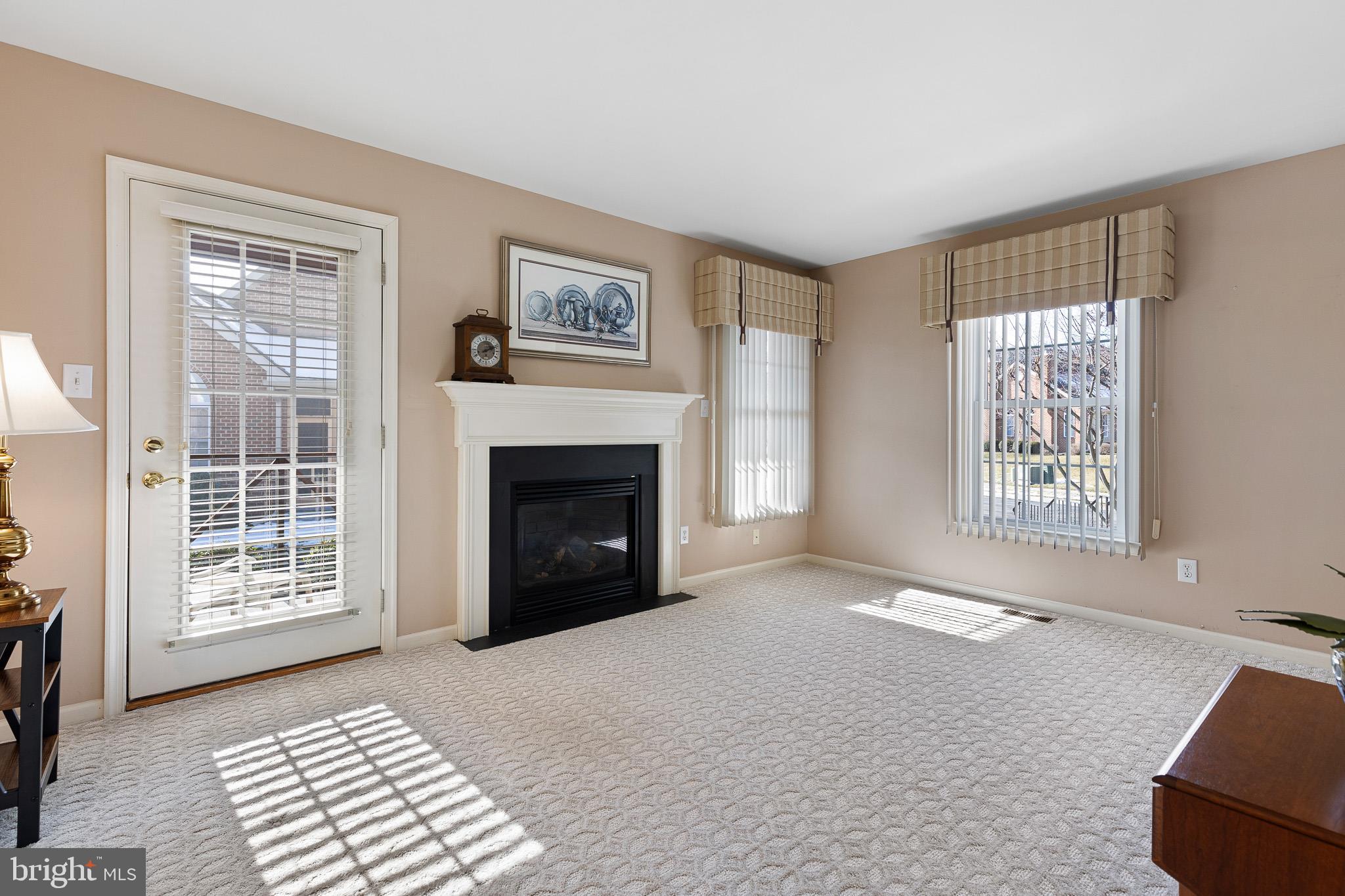 VILLAGE OF ROCKY R - Residential